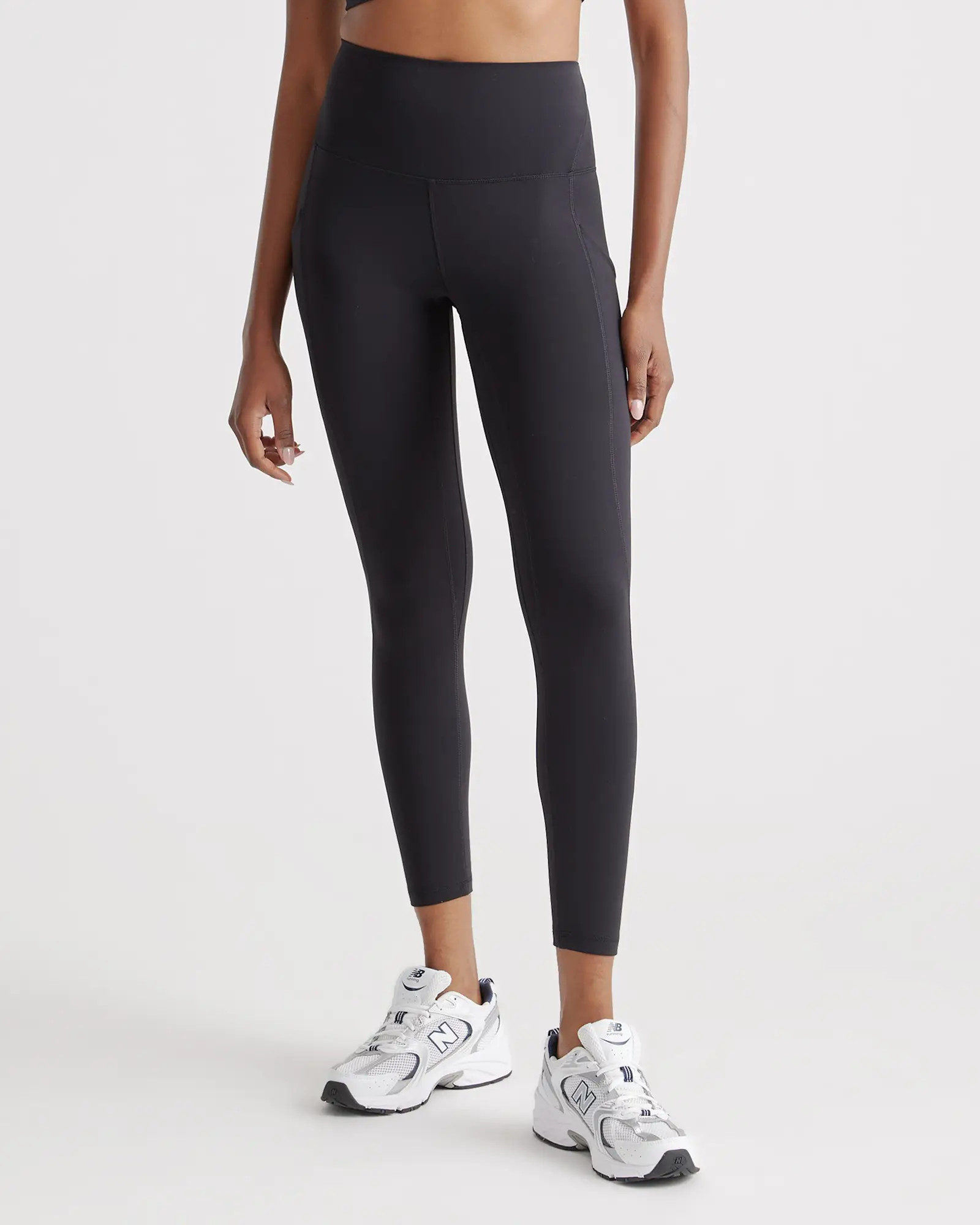 Ultra-Form High-Rise Pocket Legging in Black | Quince