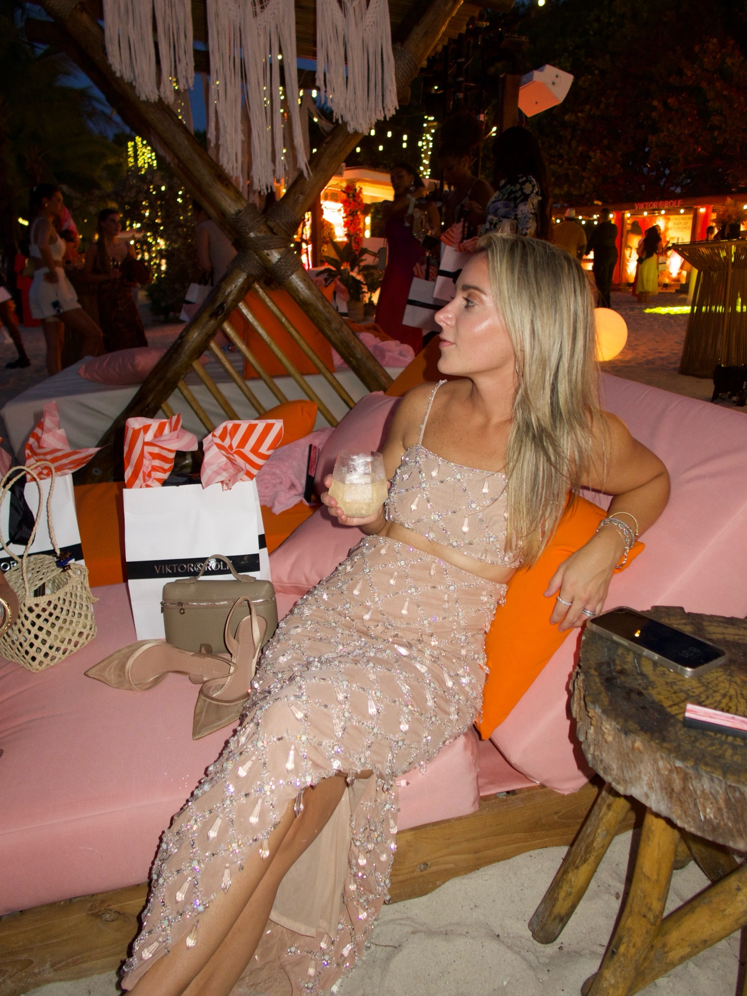 Mom’s night out in the prettiest sparkly outfit! 

Party outfit, clubbing outfit idea, Moroccan theme outfit idea, rhinestone outfit idea, European summer outfit idea, vacation outfit 

#LTKTravel #LTKParties #LTKStyleTip