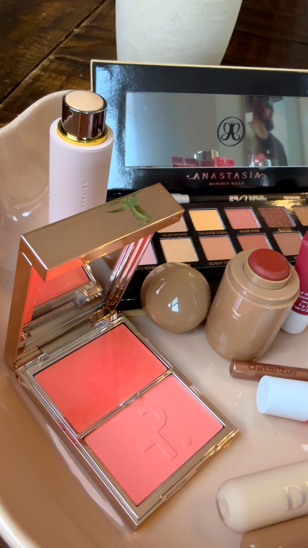 Trending beauty products from Sephora 


#LTKOver40 #LTKBeauty #LTKFindsUnder50