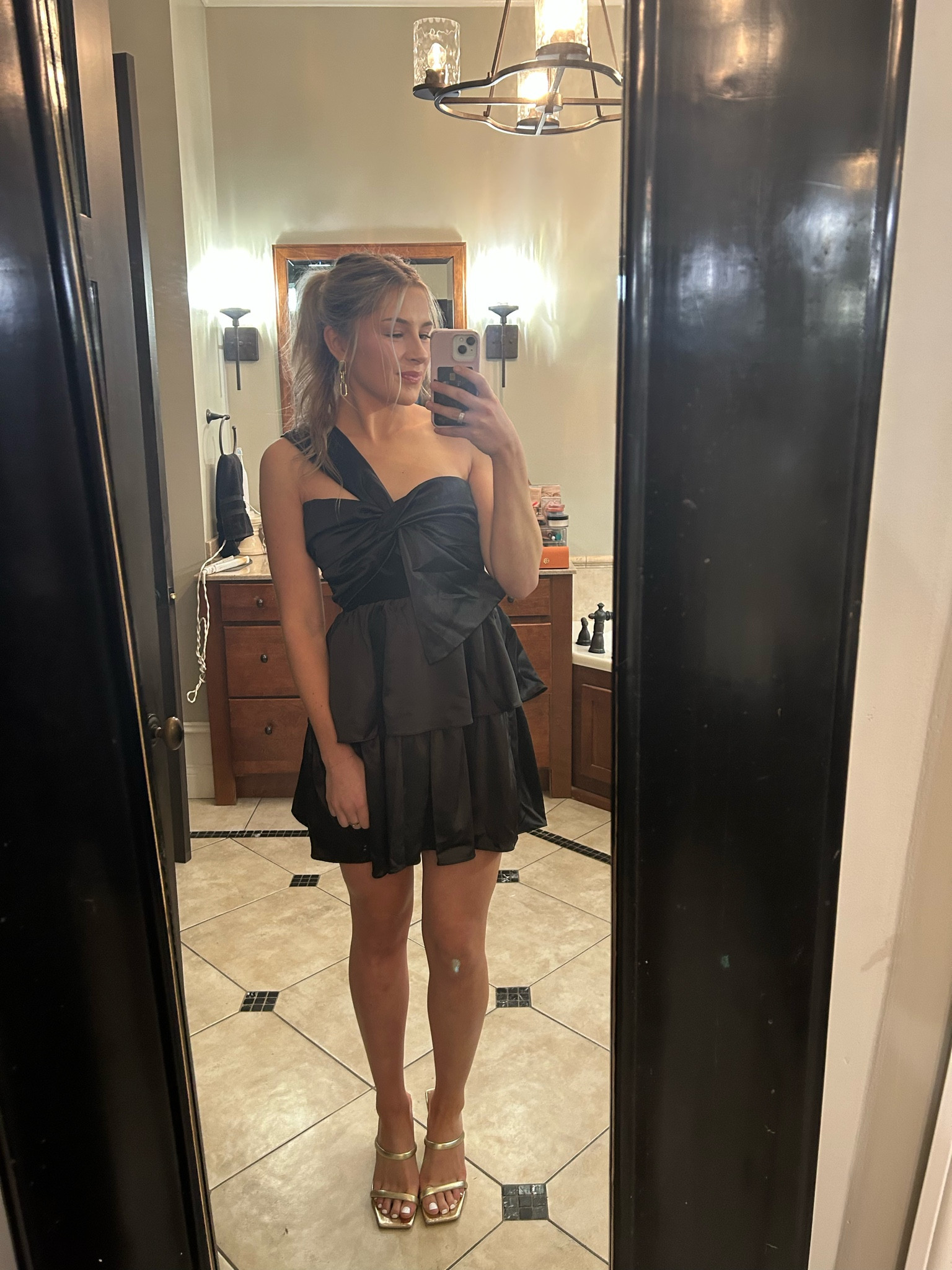 perfect dress for a wedding! so comfy and cute! 🖤

#LTKstyletip #LTKunder100 #LTKbeauty