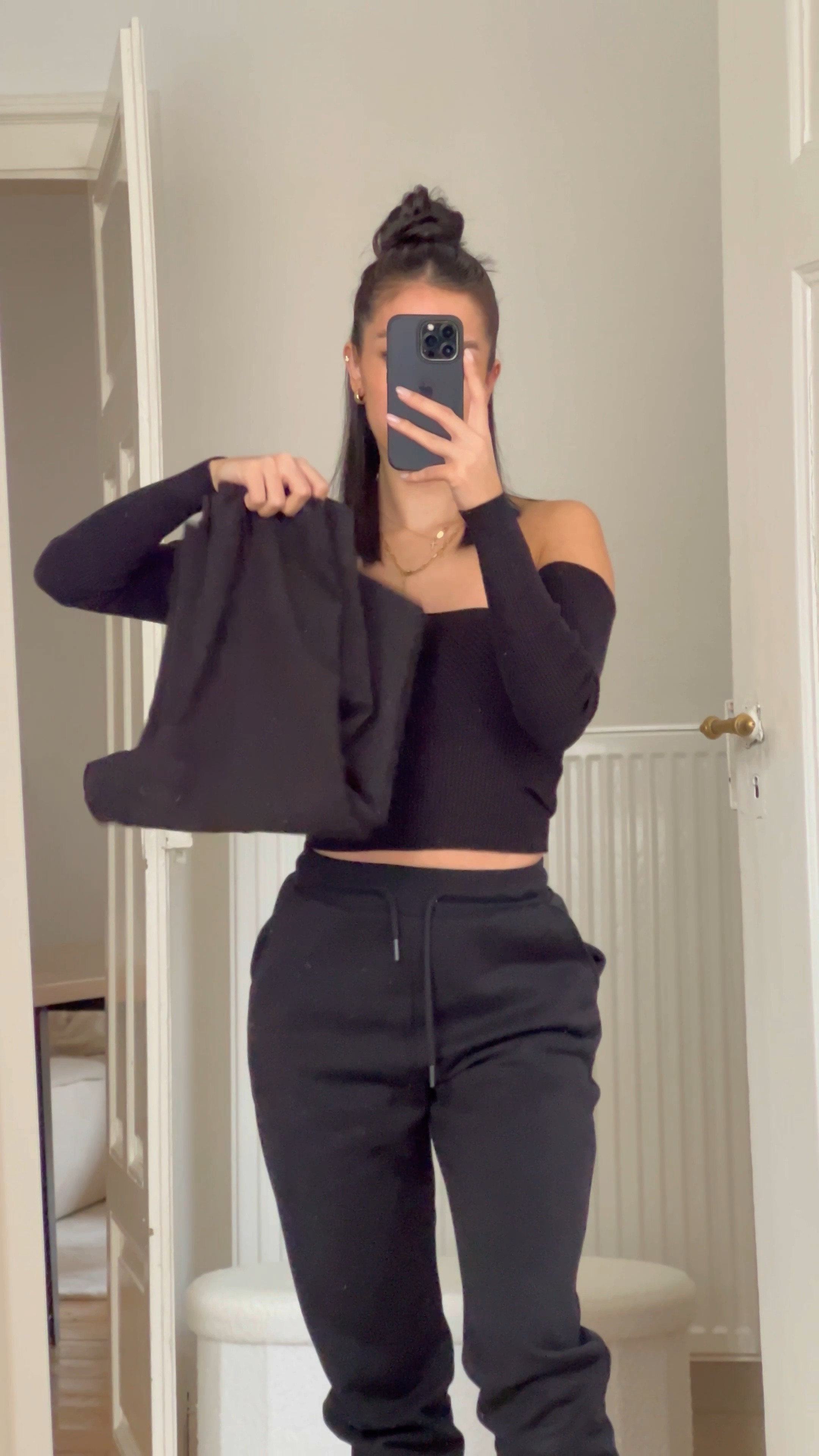 all black fit 🤞🏼🖤


#LTKstyletip #LTKeurope #LTKSeasonal