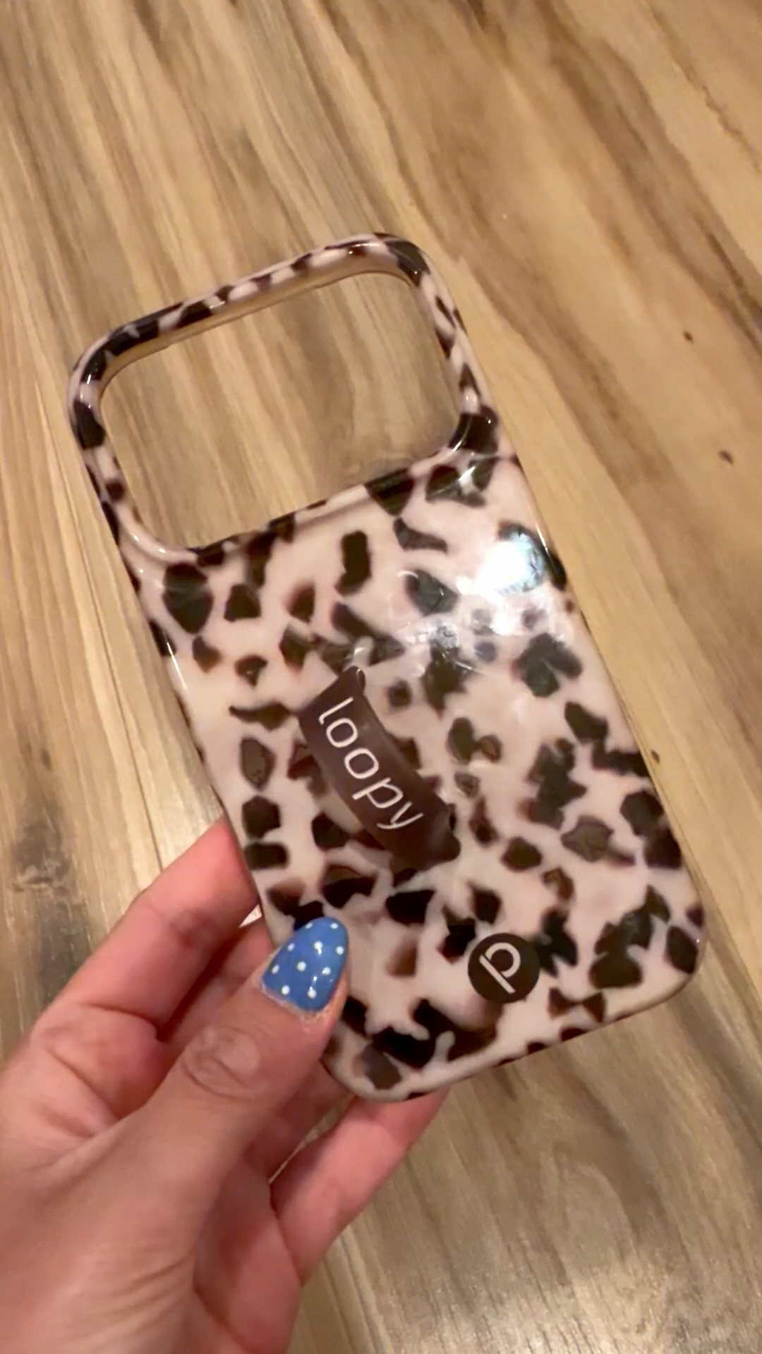 My favorite phone case to use! I never drop my phone! Use code: glitter10 at checkout to get a discount! 

Loopy case, phone case

#LTKMothersDay