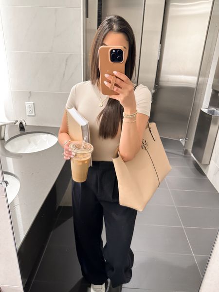 Wednesday work ootd 🤍 this tan bodysuit is so smoothing to wear with work pants/trousers for petites! It’s been so warm in my building so short sleeve it is! 🖤✨


Work outfit, wear to work, office look, petite work pants, petite trousers, petite officewear, petite bodysuit, work capsule wardrobe, smart casual, business casual, 9-5 outfit, laptop tote, what’s in my bag, what’s in my work tote, abercrombie 

#LTKfindsunder100 #LTKworkwear #LTKstyletip