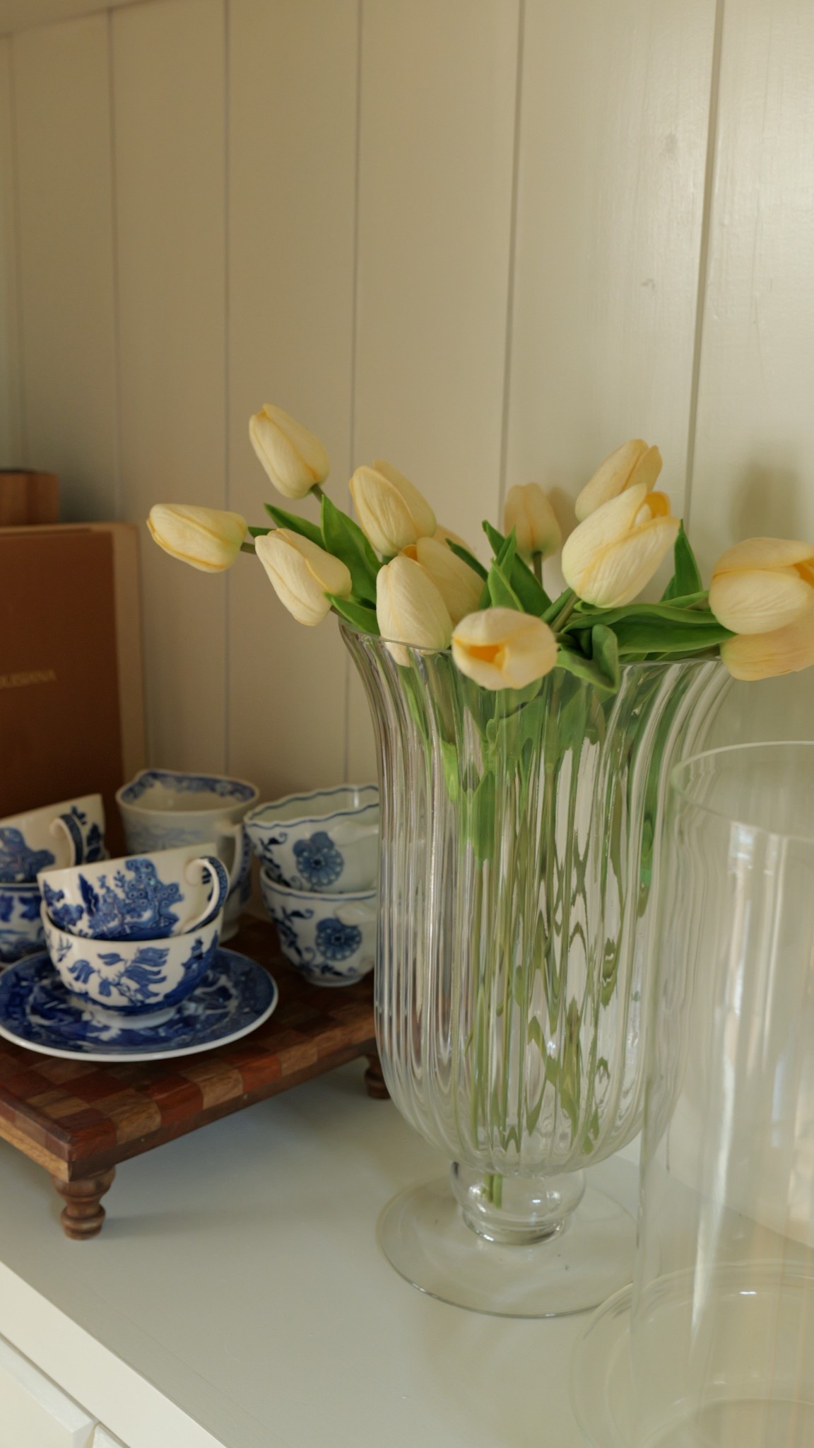 These tulips are my fav, this is the color white that eventually fade into a yellowish color. Personally LOVE that they change. 

#LTKHome #LTKSeasonal