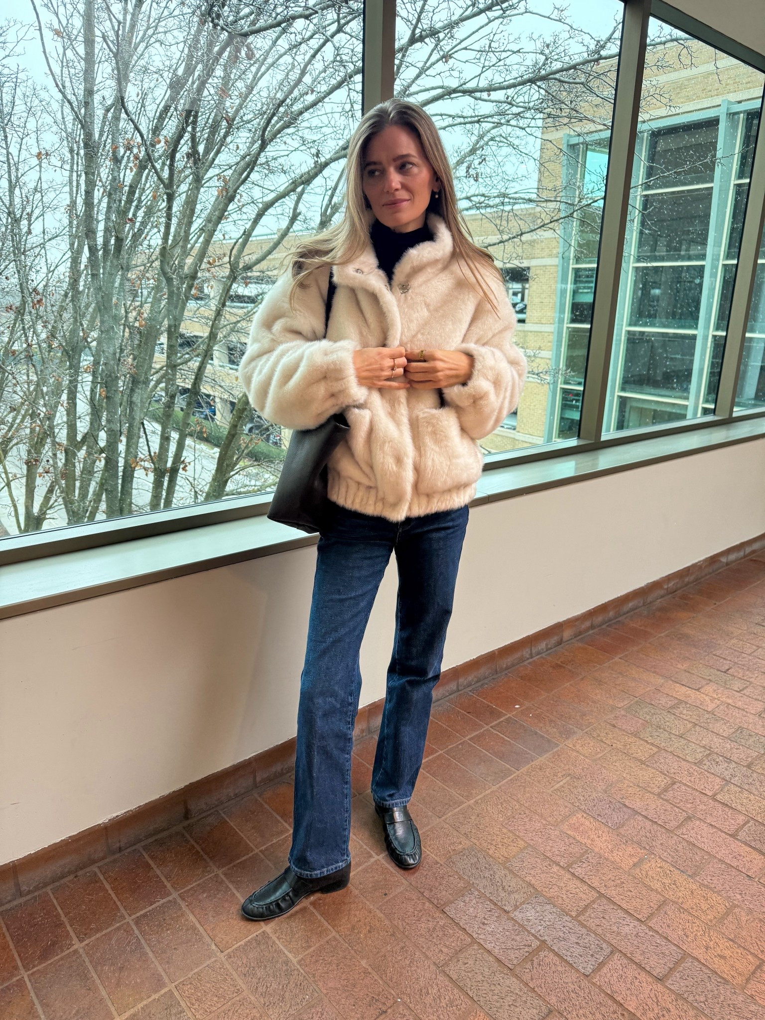 Cozy shopping outfit. I got so many compliments on my coat! 

#LTKHoliday #LTKdayinmylife