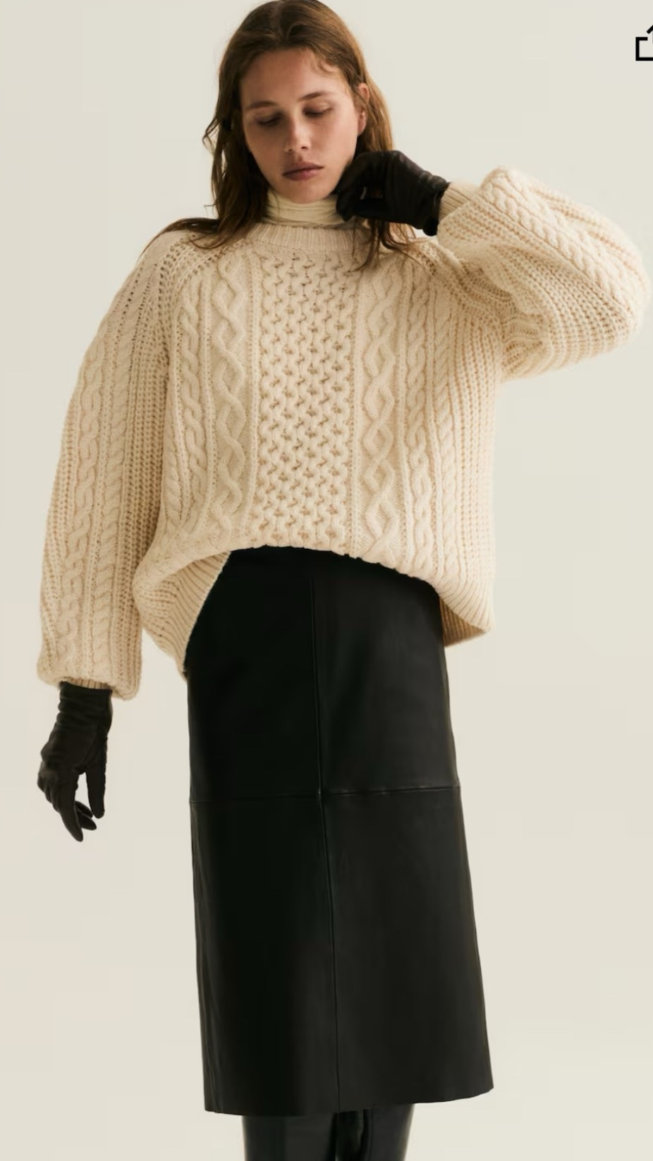 Shop H&M cyber sale 
Perfect time to buy some holiday gifts 

#LTKGiftGuide #LTKSaleAlert #LTKHoliday