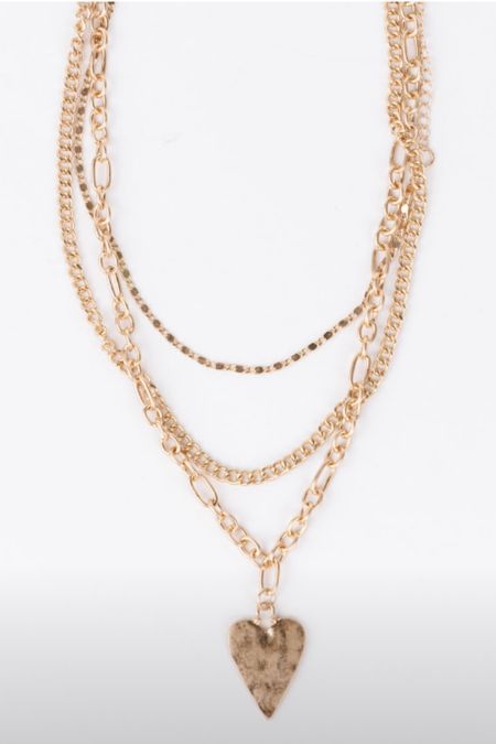 Necklace $24

#LTKFindsUnder50 #LTKStyleTip #LTKTravel