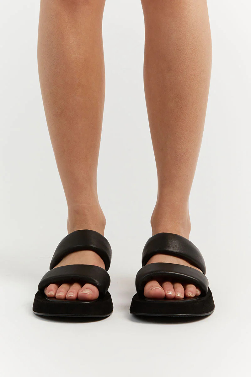 ALIAS MAE POE BLACK SANDAL | DISSH