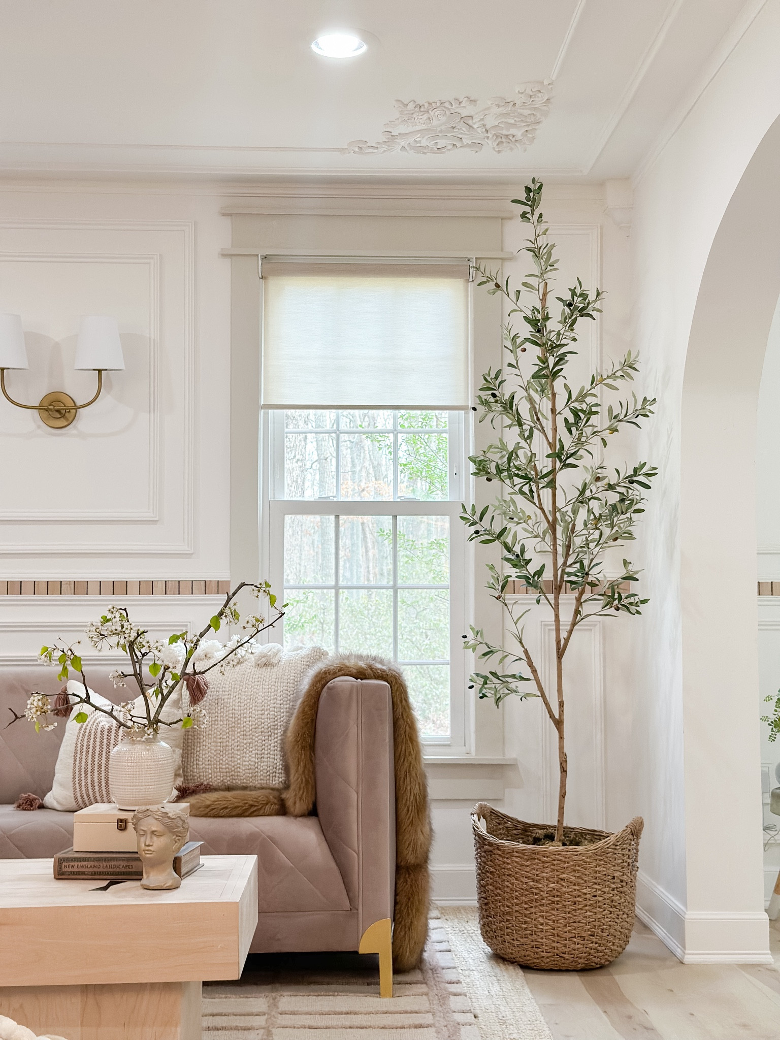 Motorized Blinds 🫶🏻 I have this in almost all my rooms now and they are seriously the BEST! Each room set to its own schedule, look seamless and so easy to install! 

#LTKHome #LTKMostLoved #LTKFamily