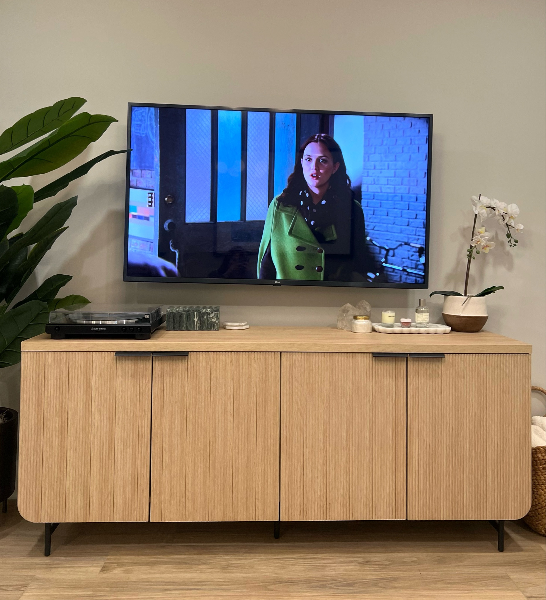 Media console table for less than $500 #ltkhome