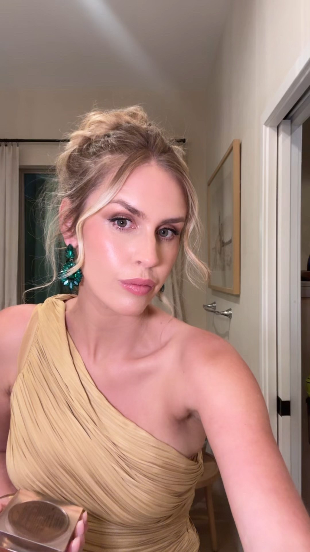 The best body shimmer, it smells heavenly! 🌟

#LTKBeauty #LTKFindsUnder50 #LTKStyleTip