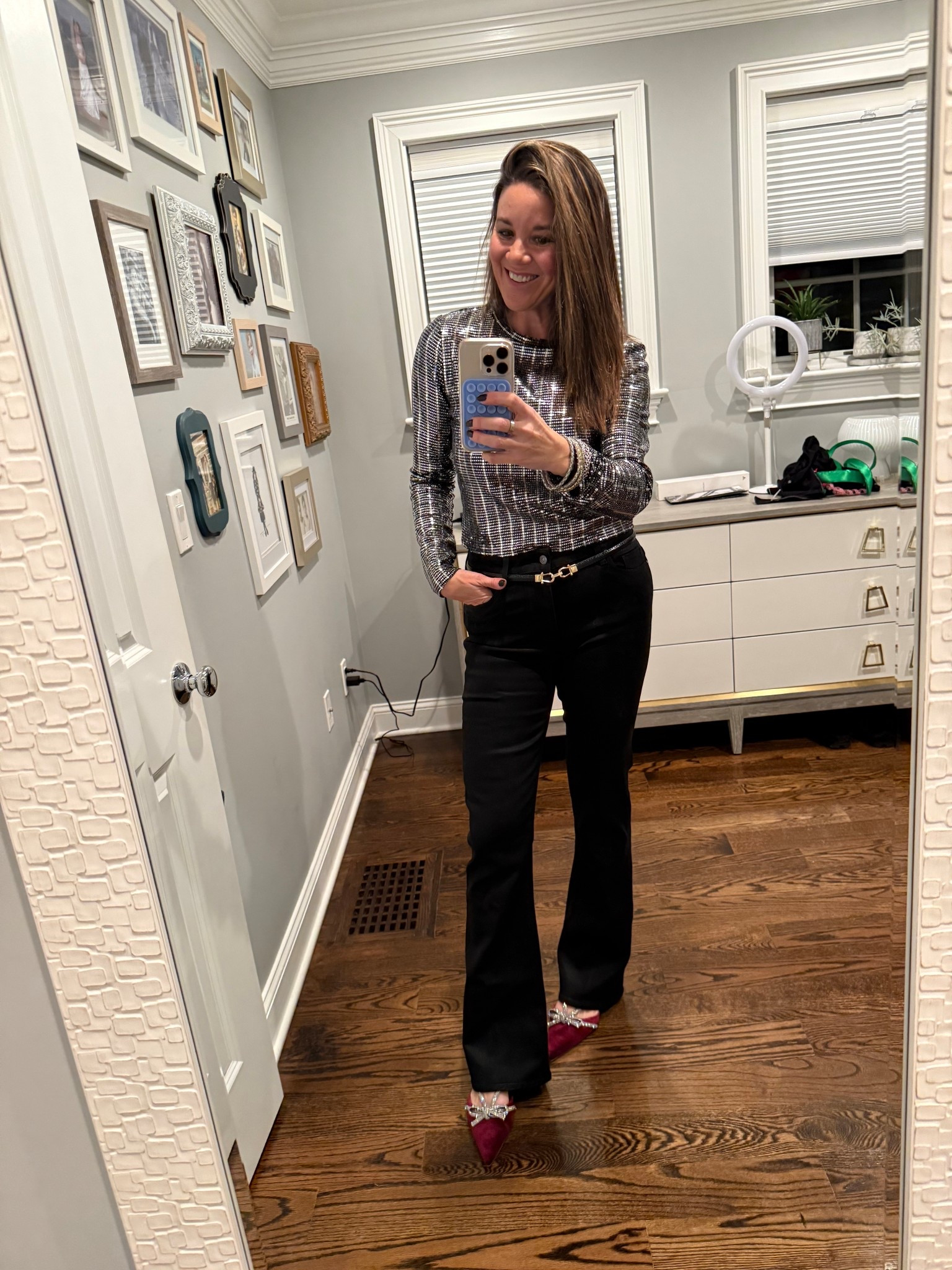 Holiday dinner with the girls #ootn

This top is from LY, but I linked some cute options that are similar!  And of course my new fave jeans + Target kitten heels. 👠 last but not least these belts (3 for $14) at Amazon are a MUST. My daughter and I share them!

#LTKMidsize #LTKHoliday #LTKootd