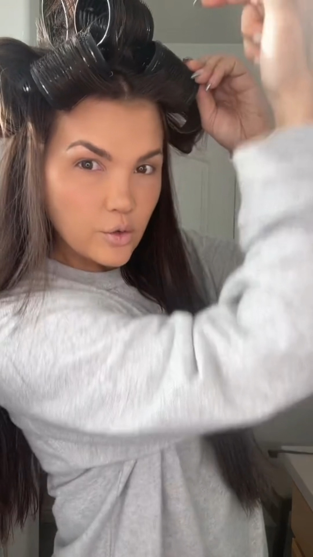 How I get volume at the top of my hair 
Rollers - Kitsch 
Tool - T3 - Discount code: KristinT320



#LTKbeauty