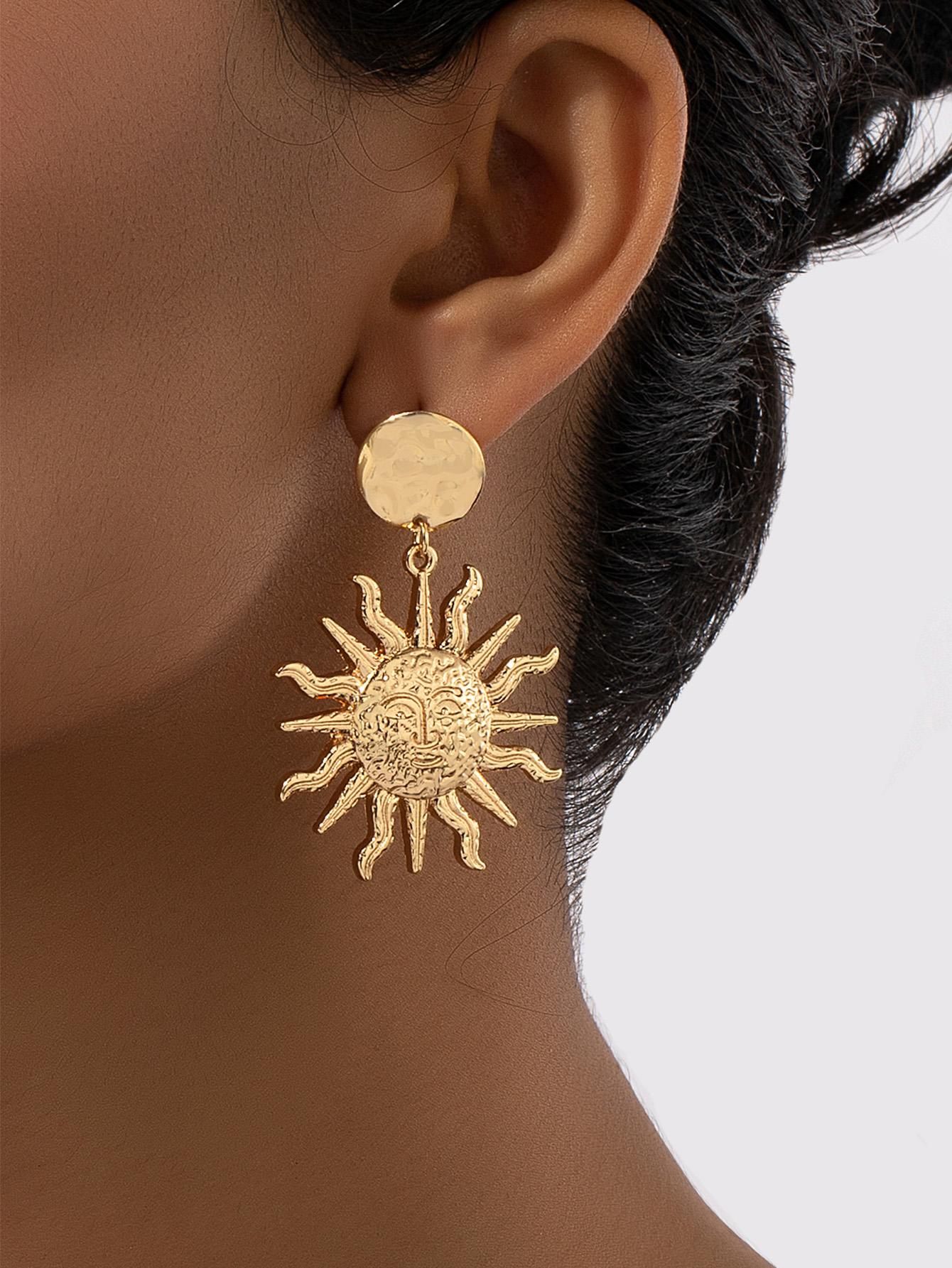 1pair Personality Sun Design Pendant Earrings For Women | SHEIN