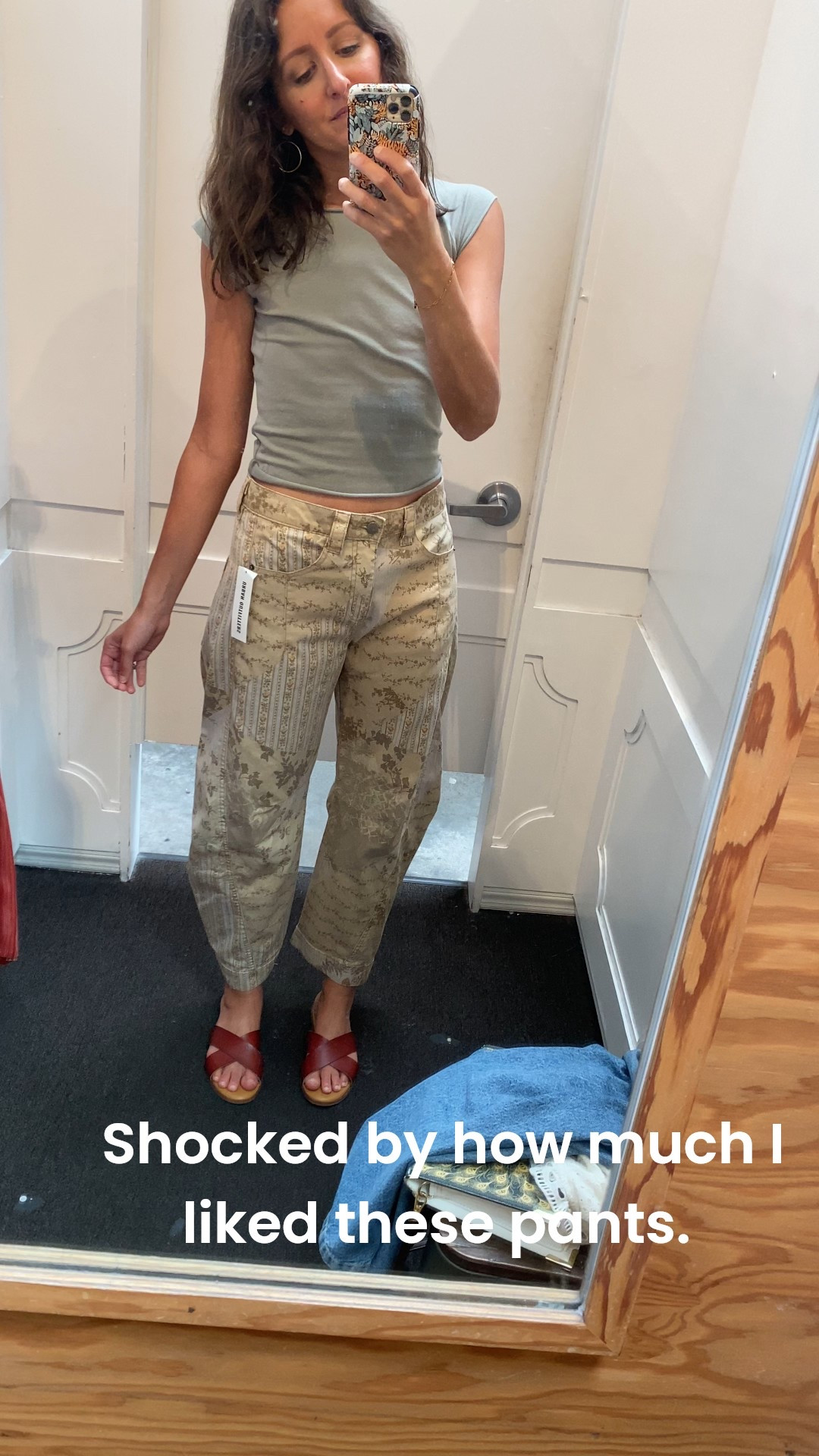Can not believe how much I liked these barrel pants. I tried them on a whim + was pleasantly surprised. I’m wearing a 4 in pants + a medium in the top (which I ended up buying a large because I don’t like anything tight ha!) 

All of Urban felt like a time capsule back to my college days and I am here for it. 

And don’t worry I would not wear these shoes with this outfit + tagged more appropriate footwear. ✌🏼

#LTKFindsUnder100 #LTKOver40 #LTKSeasonal