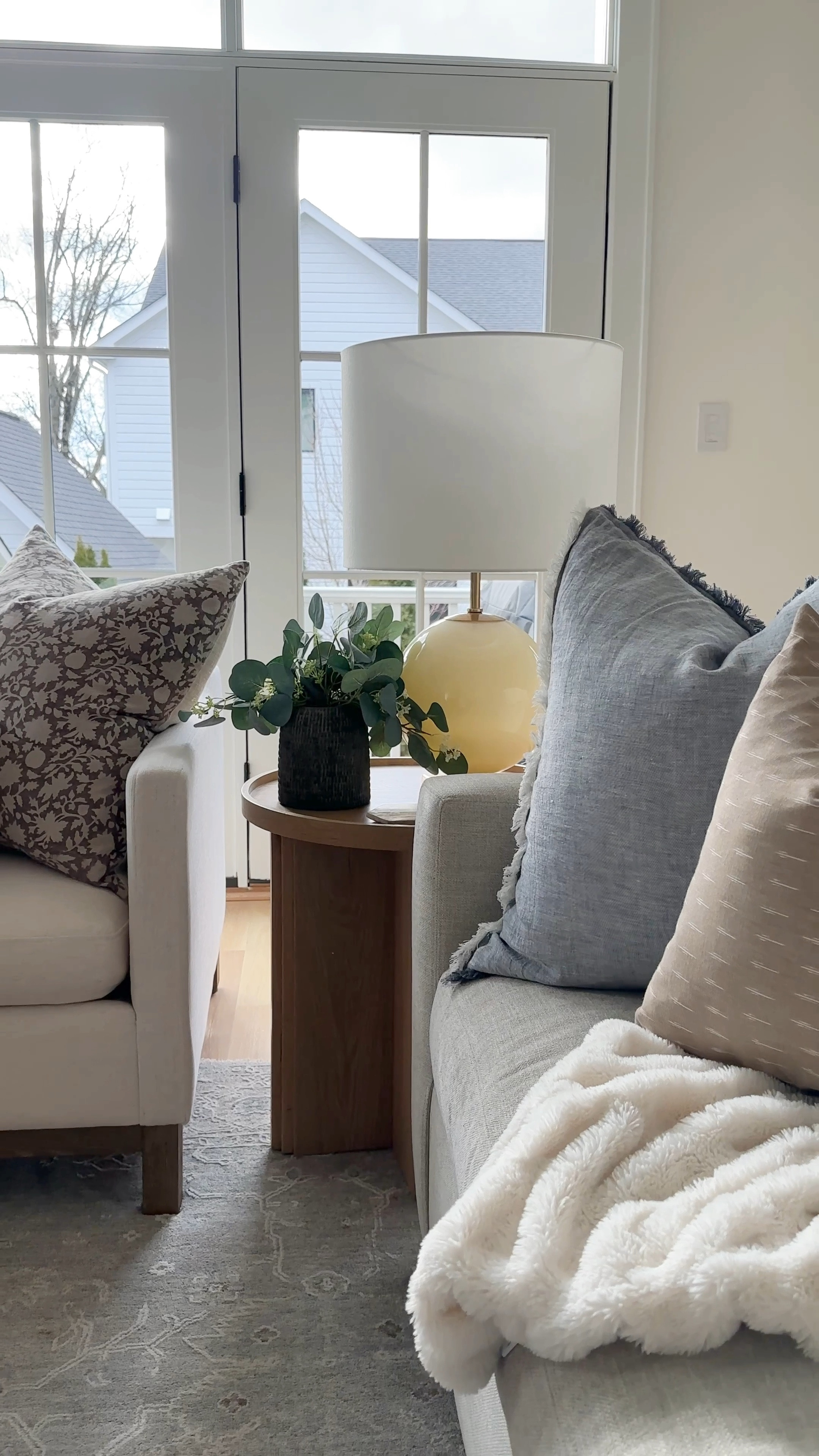 Pottery barn, York sofa, target, pillows block, print pillows, round, white Oak side, table, cream, and brass table lamp, neutral home, home decor, target find

#LTKVideo #LTKstyletip #LTKsalealert