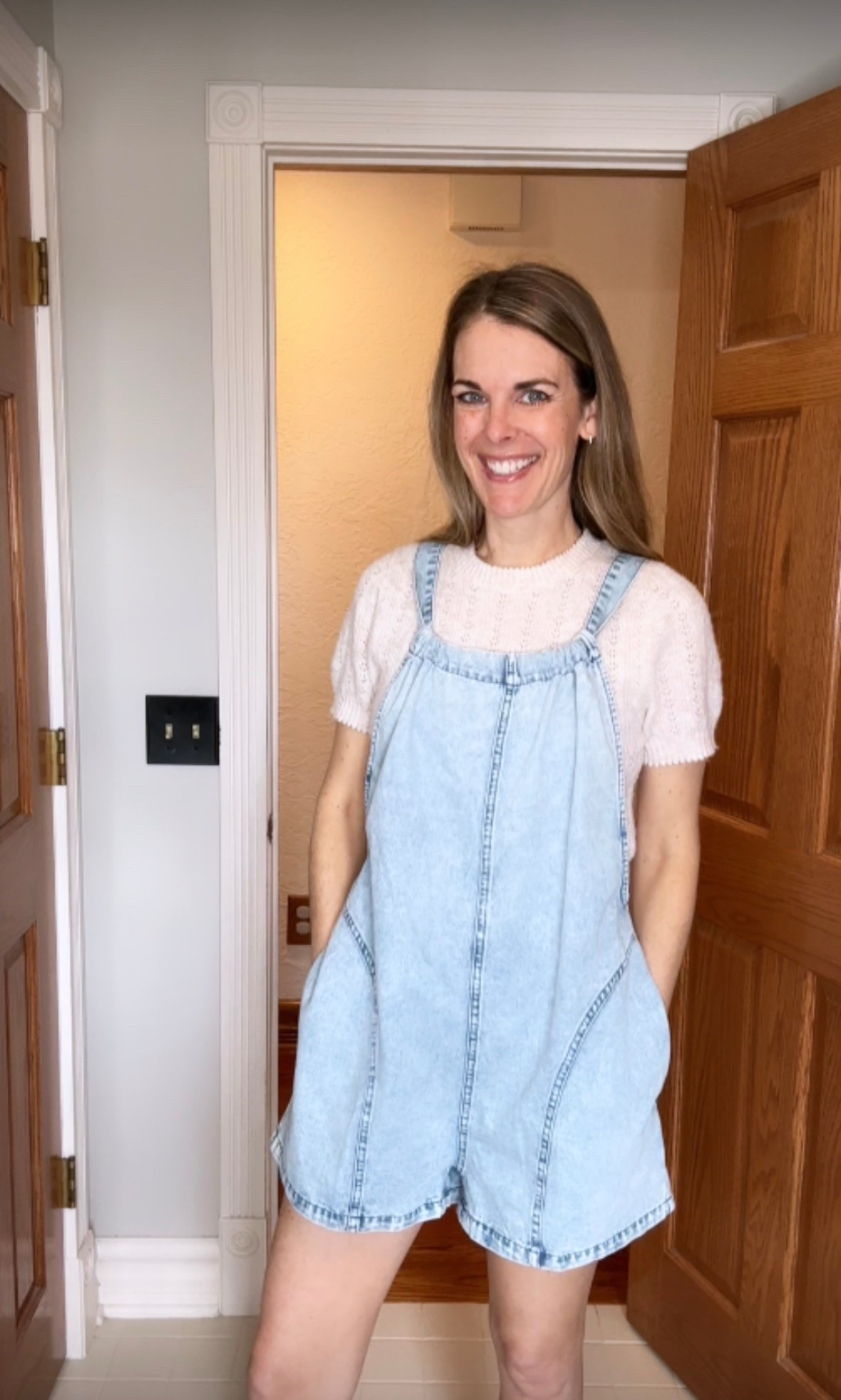 I’m a mom who refuses to choose between style and comfort… and these denim shortalls are it 🤍

Easy, laid-back, and somehow still feel put together — just throw them on with a basic tee or tank and you’re good to go.

The kind of outfit that works for busy days but still feels cute ✨

Tap to shop my shortalls + everything I paired with them 🤍

#LTKmomlife #LTKgrwm #LTKootd