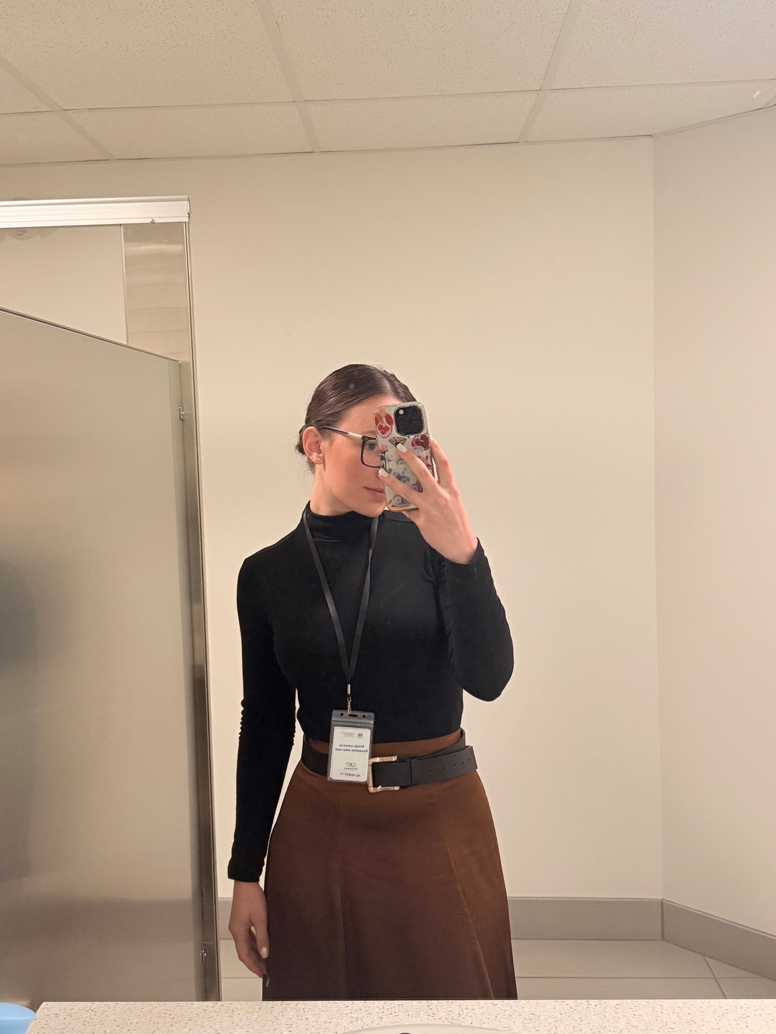 Fall work fit turtle neck and satin skirt

#LTKWorkwear #LTKU #LTKFindsUnder100
