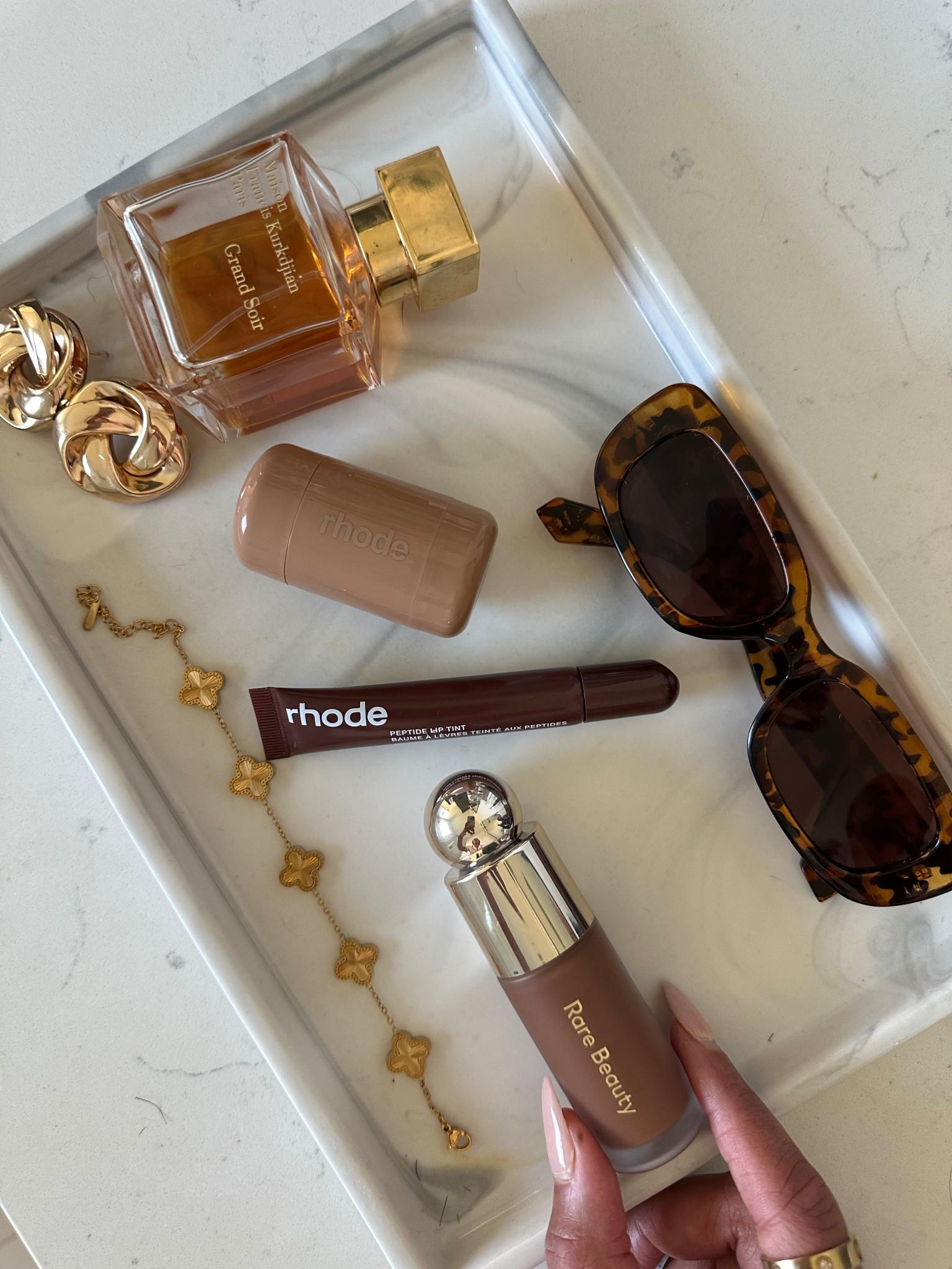 Date night accessories🤎



#LTKgrwm #LTKBeauty #LTKselfcare