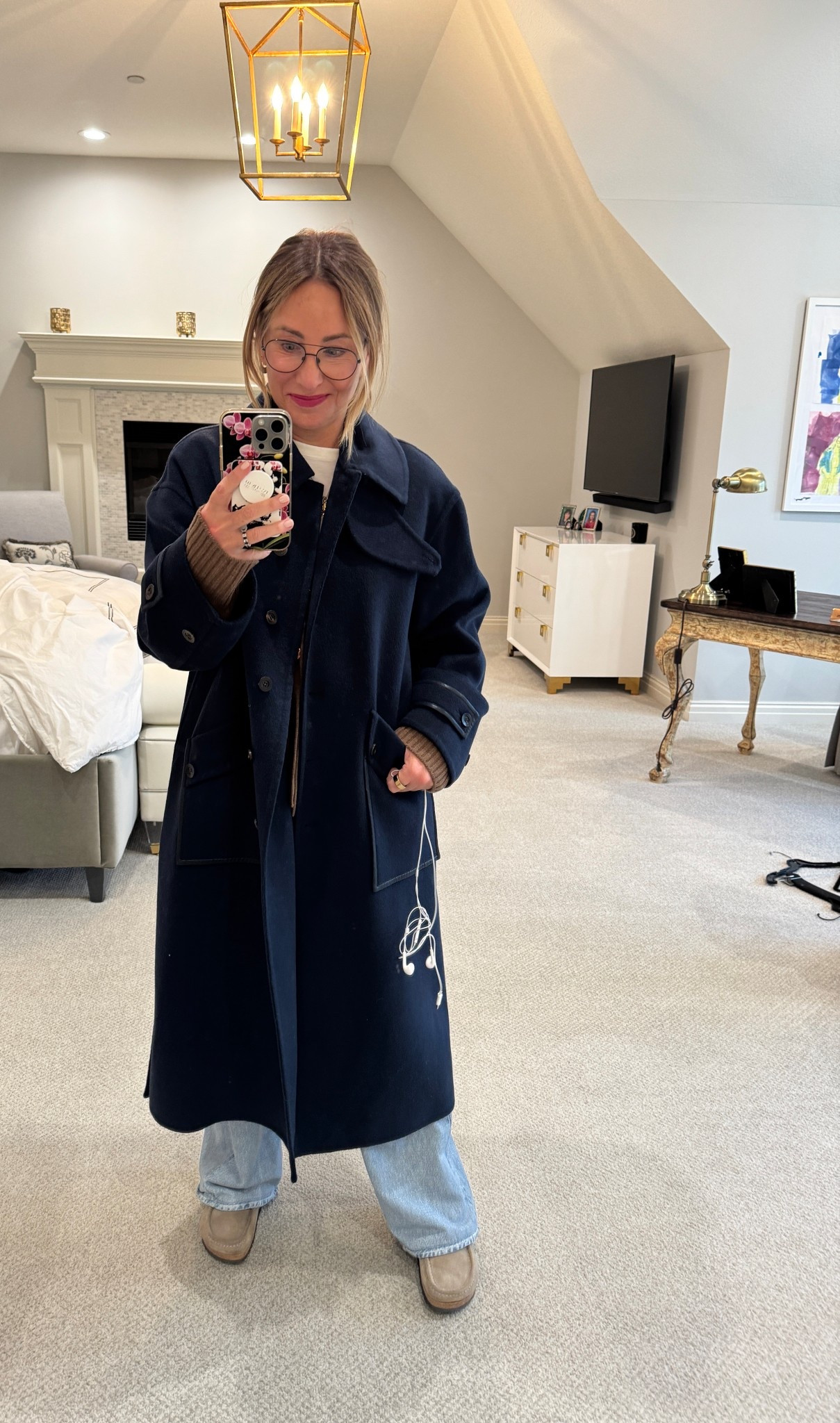 Search morning flight to New York City for my sons engagement party. Even though I have on the comfiest outfit and no make up this overcoat makes me look totally put together. Love it.

#LTKgrwm #LTKdayinmylife #LTKootd