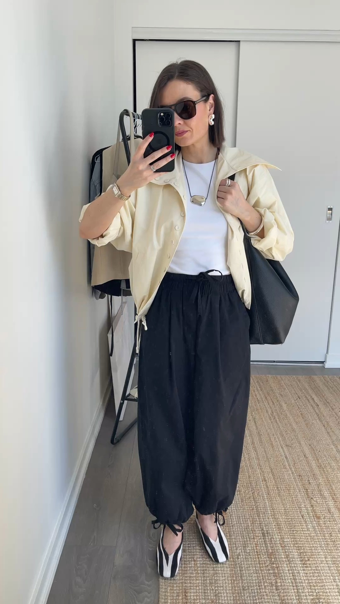 This is how I style my balloon pants. I’m wearing size XXS (regular).

#LTKsummer #LTKcanada
