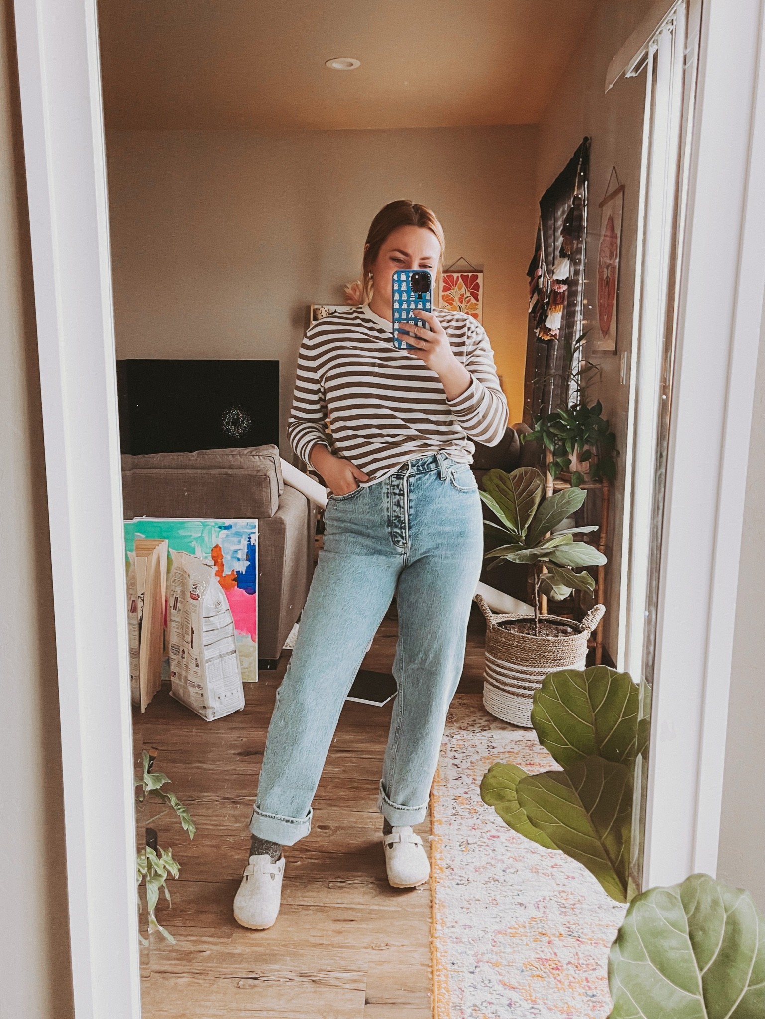 Midsize jeans
Casual cozy fall style
Wearing size 28S


#LTKSeasonal #LTKsalealert #LTKunder100