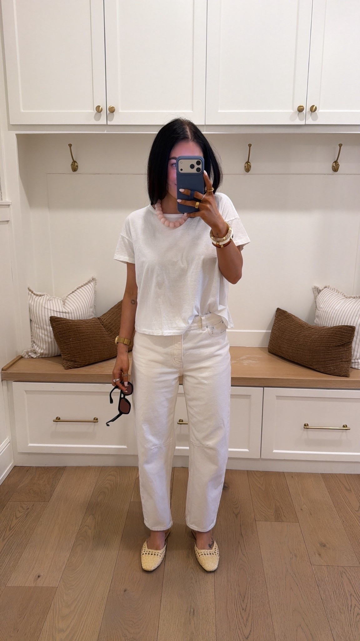 Recent order from Target!! So cute for the Summer!



Summer outfits, monochrome, all white, jeans, seasonal, Katy roach, livingmybeststyle

#LTKootd #LTKSeasonal