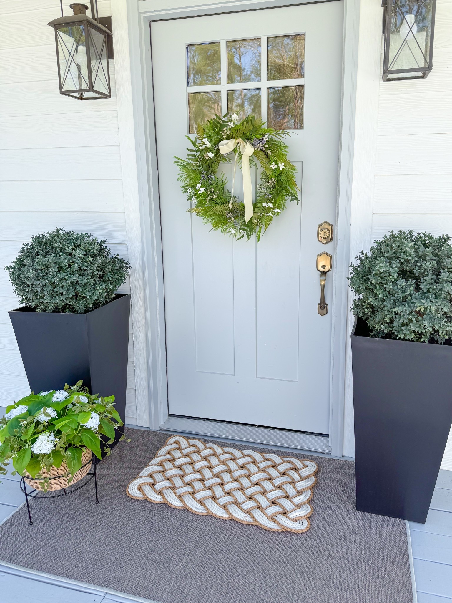Spring porch decor // front porch decor 







Front porch rug 
Door mat 
Topiaries 
Planters 
Faux plants 
Wreath 
Porch finds 
Spring decor 
Amazon home 
Target home 
Walmart home
Home finds 
Amazon finds 
Target finds 
Walmart finds 

#LTKSeasonal #LTKHome #LTKFindsUnder100