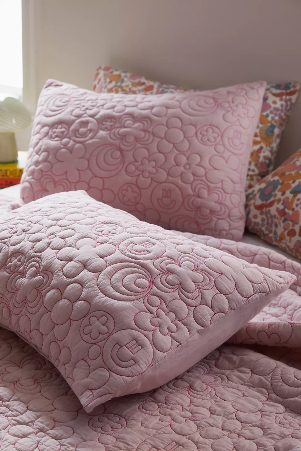 Happy Daisy Quilted Sham Set | Urban Outfitters (US and RoW)