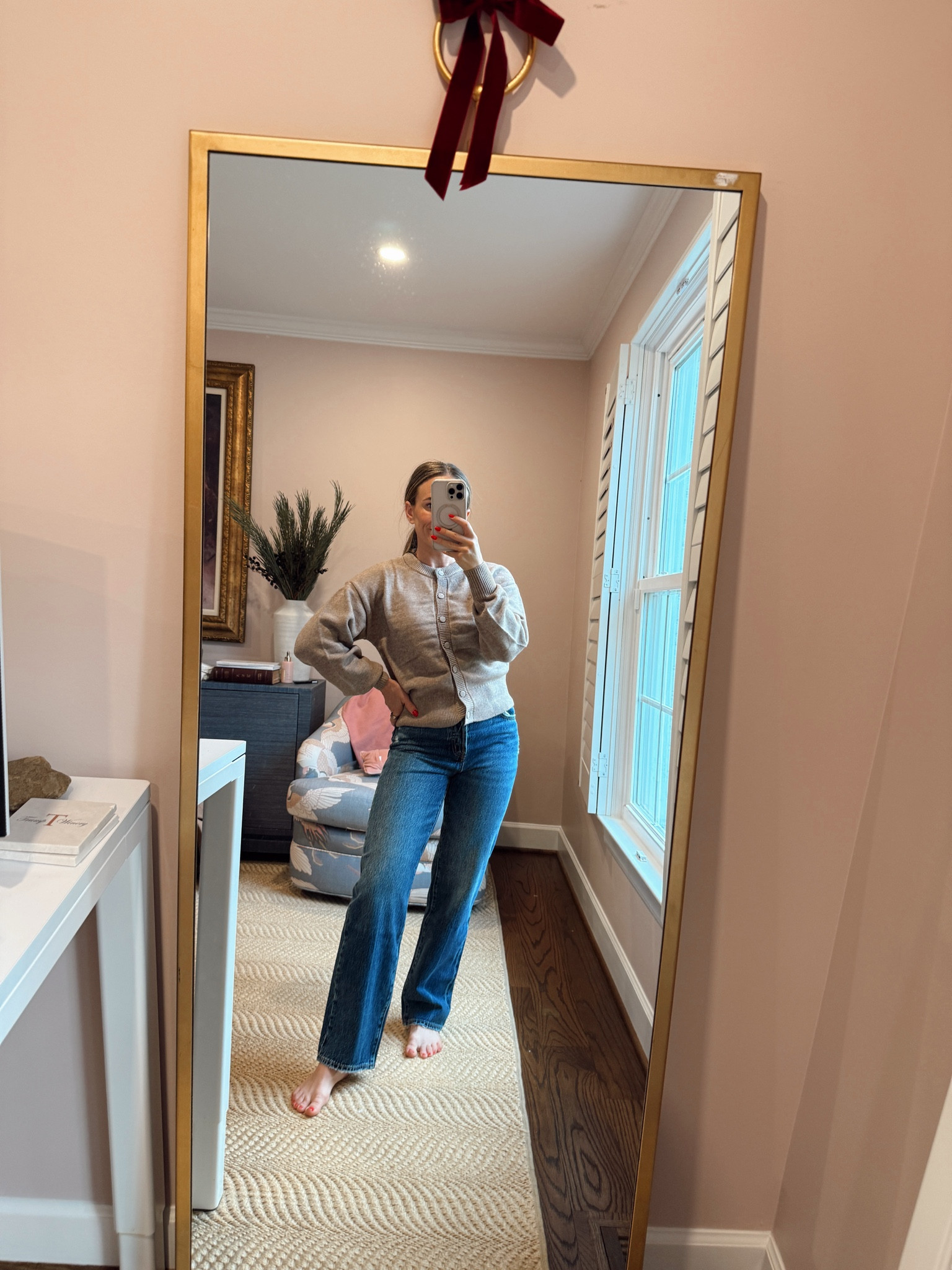 This cardigan is SO cute and comfortable!