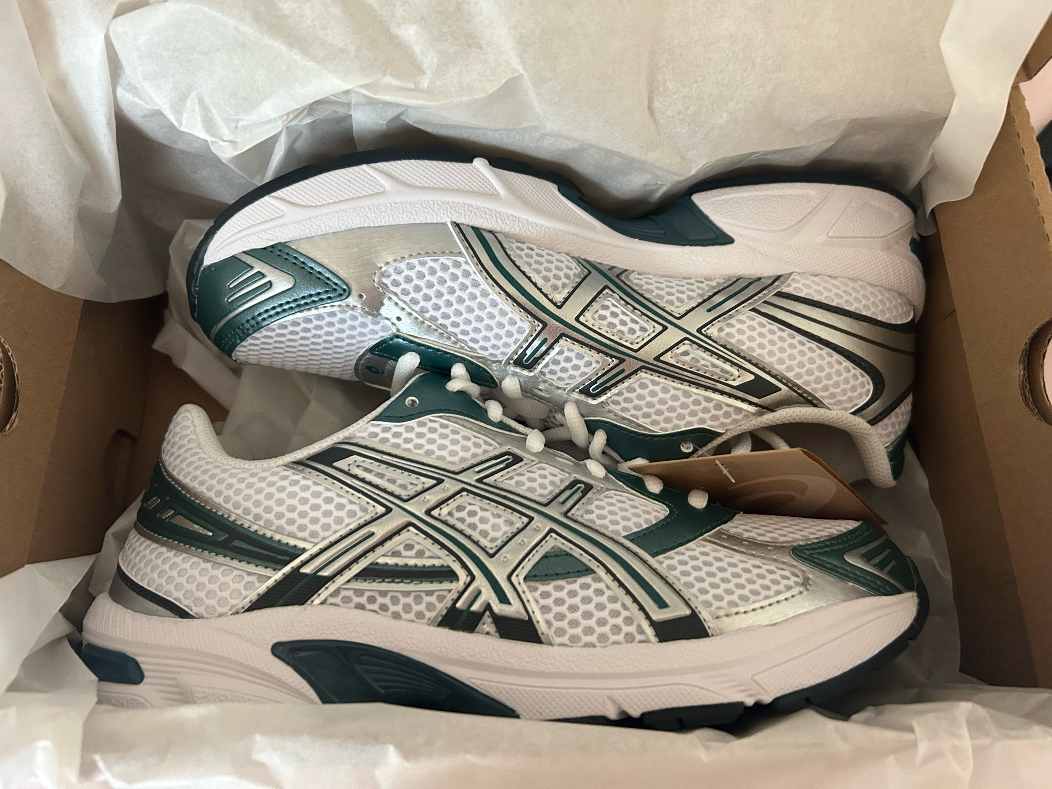 ASICS gel-1130 in green 😍

#LTKFindsUnder100 #LTKStyleTip #LTKU