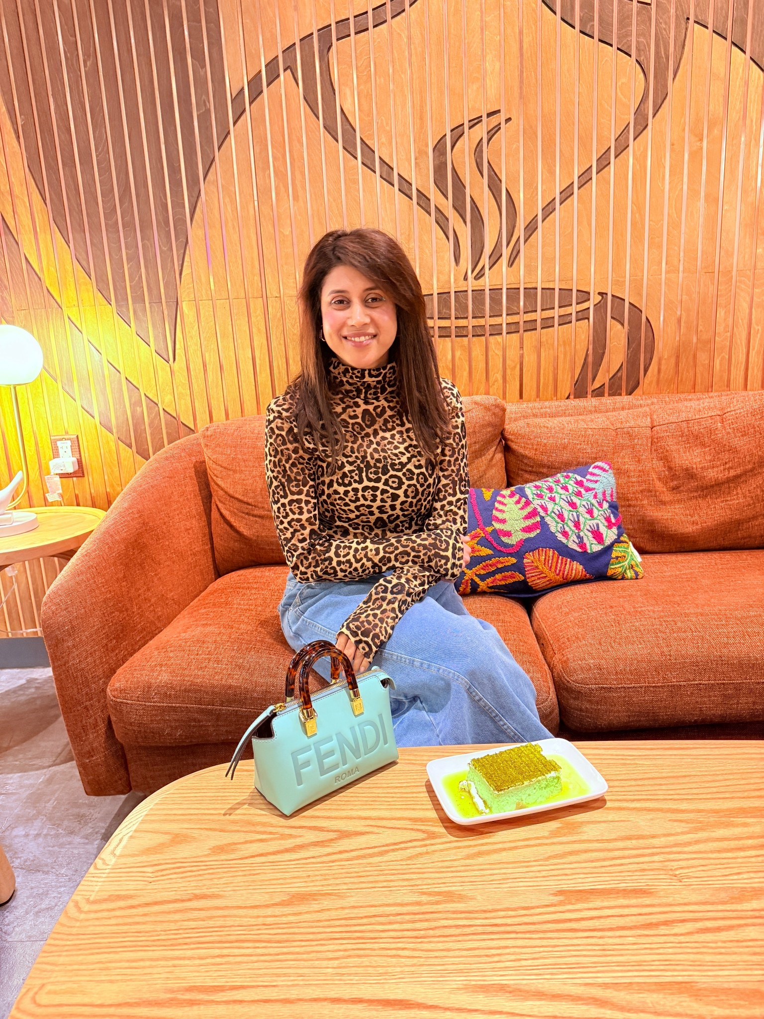 When you go out for a coffee, keep it chic and casual with #Animalprint

#LTKCyberWeek #LTKdayinmylife #LTKGiftGuide