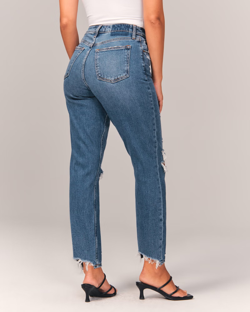 Shown In medium ripped wash | Abercrombie & Fitch (US)