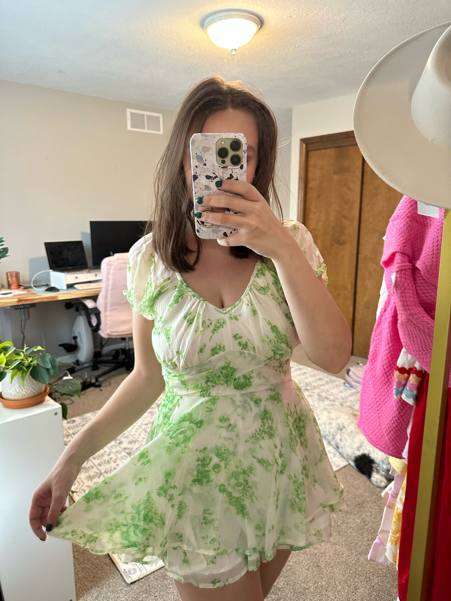 Adorable green floral romper for spring 2023 💚

#LTKfit #LTKstyletip #LTKSeasonal