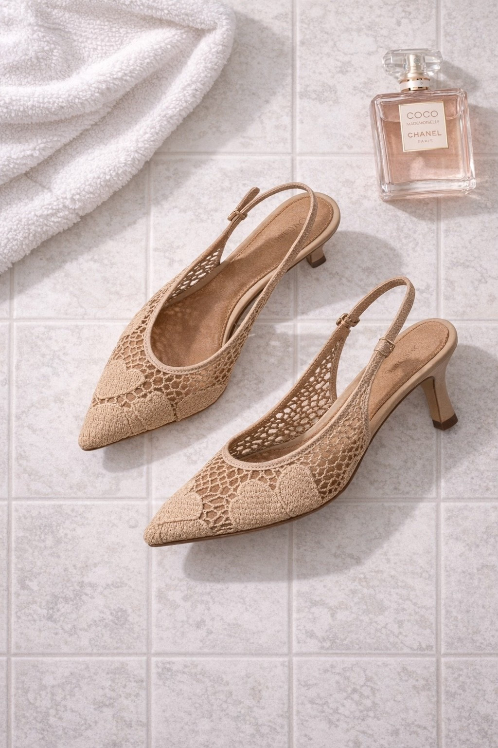 These look designer… but wait until you see the price 🤭✨
The prettiest neutral heels for spring + summer weddings, brunch, vacay — EVERYTHING
#LTKStyle #LTKFinds #LTKShoeCrush #SpringStyle #NeutralStyle


#LTKmomlife #LTKgrwm #LTKootd