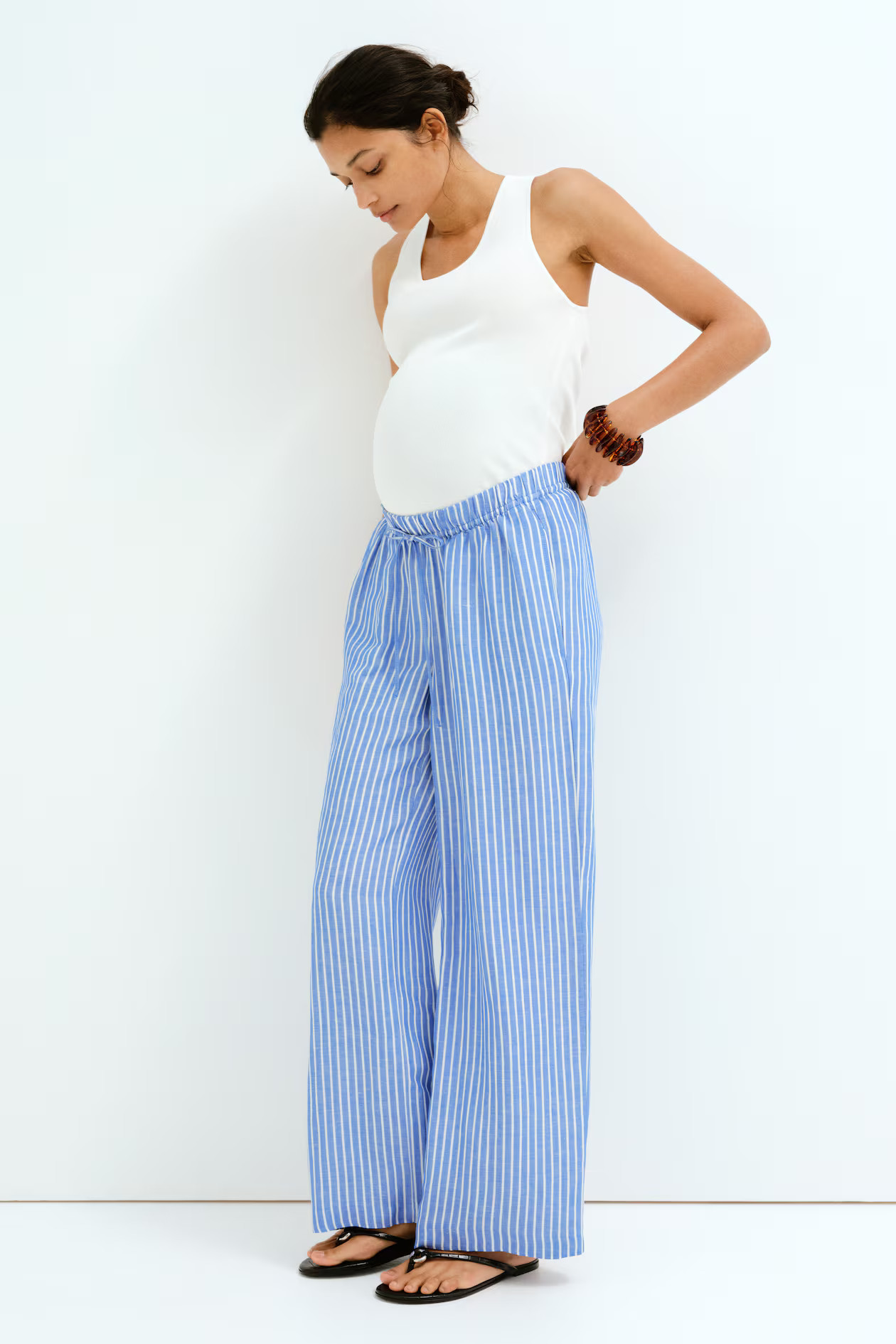 MAMA Pantalón en mezcla de lino Before & After | H&M (FR, IT, ES, PT, BE)