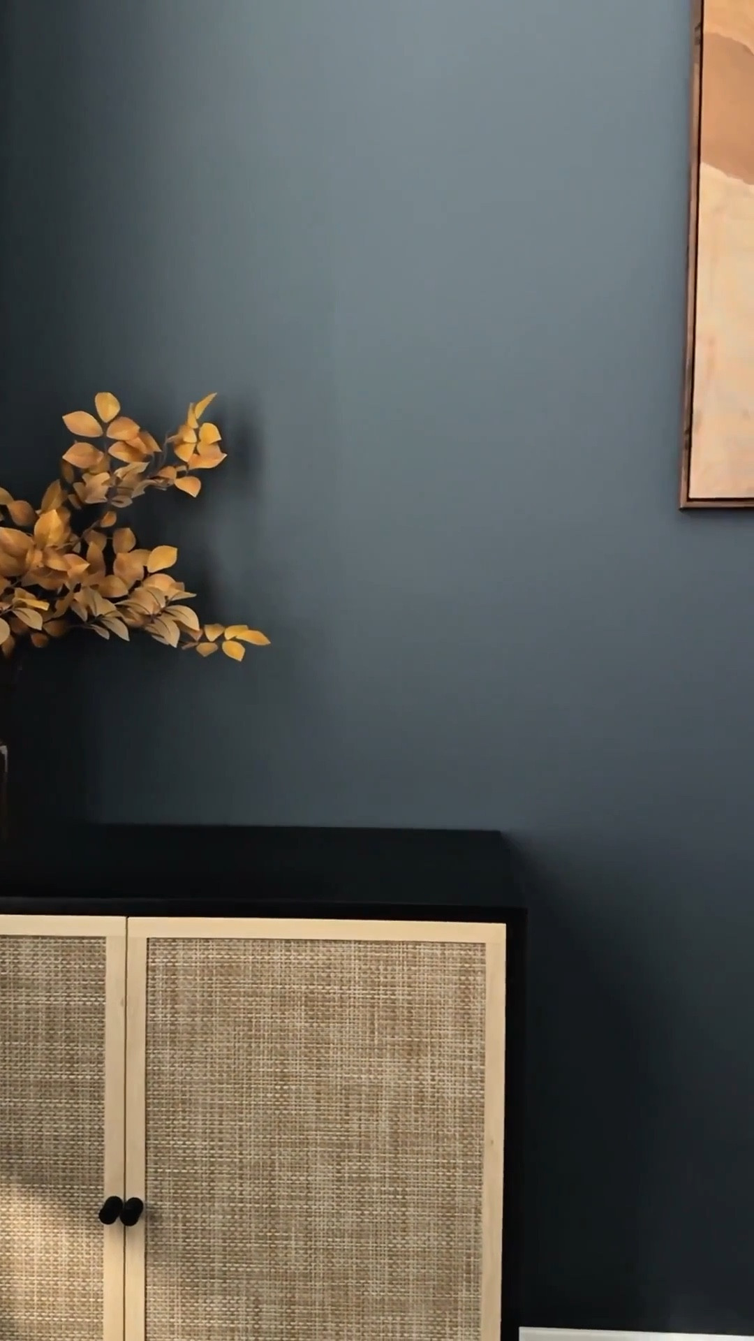 ✨ From light and airy to moody and cozy ✨ Swapping my home office decor from summer to fall makes it feel like a whole new space 🍂🖤 Perfect for productivity and a little seasonal vibe check.

#FallHomeDecor #MoodyOfficeVibes #HomeOfficeInspo #FallTransition #DecorSwap

#LTKStyleTip #LTKSeasonal #LTKHome