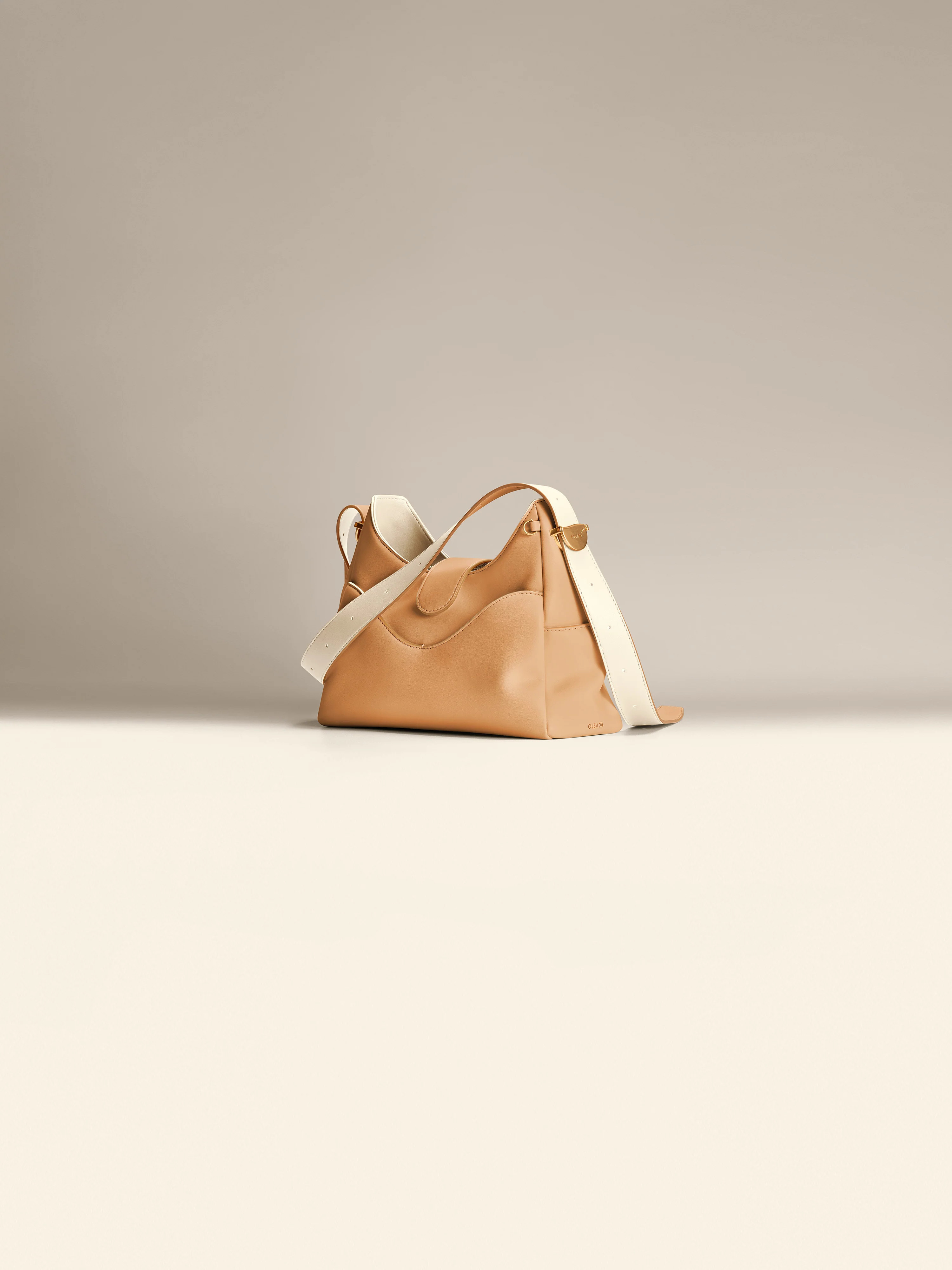 Mini Reverie Hobo Toffee | OLEADA