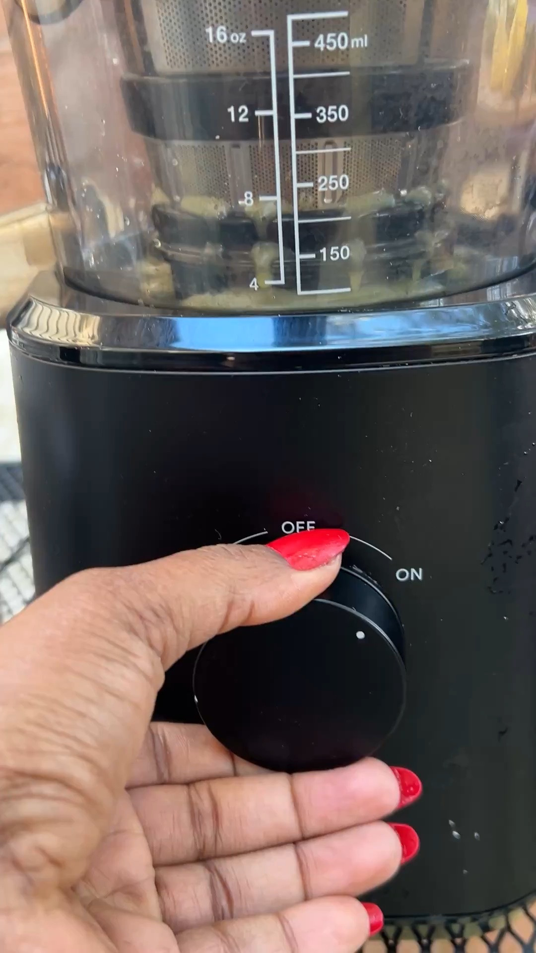 The BEST juicer and I will stand on that! 🍍✨

Juicing became so much easier once I invested in a juicer that actually made me WANT to stay consistent. From quick everyday juices to batching for the entire week, this one gets the job done.

#Juicing #Juicer #LTKHome #HealthyHabits #LTKFinds

#LTKHome #LTKfoodie #LTKselfcare