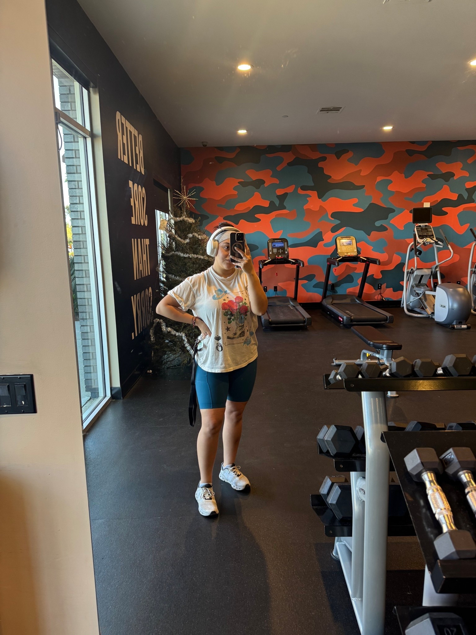 A picture for accountability! A day late but Sunday workouts should count for double! 😅 let’s keep the motivation going though! 





#LTKfitnessgoals #LTKActive #LTKmorningroutine