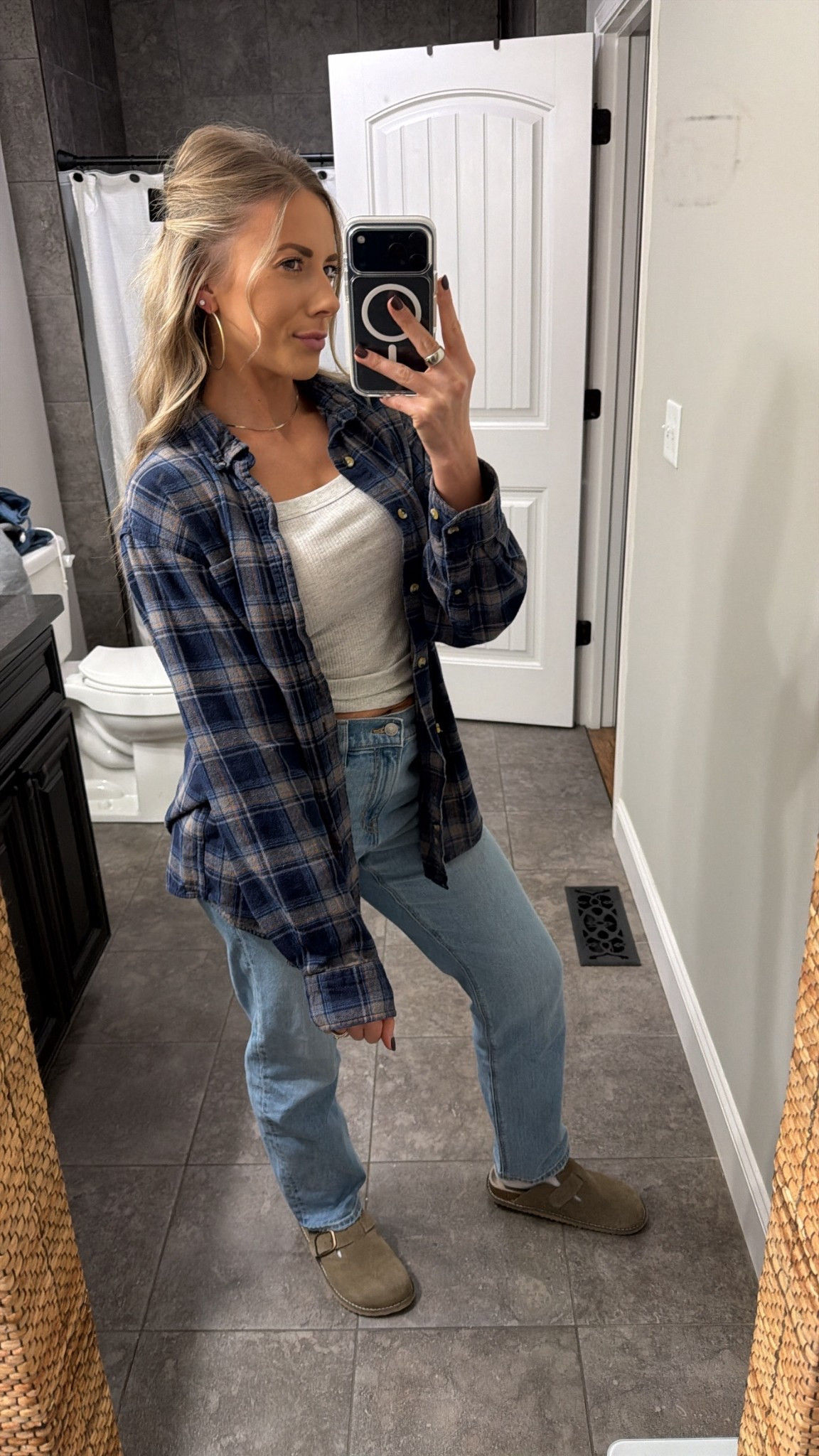 It’s these jeans & shoes or I don’t want it. Haha 



#LTKgrwm #LTKmomlife #LTKootd