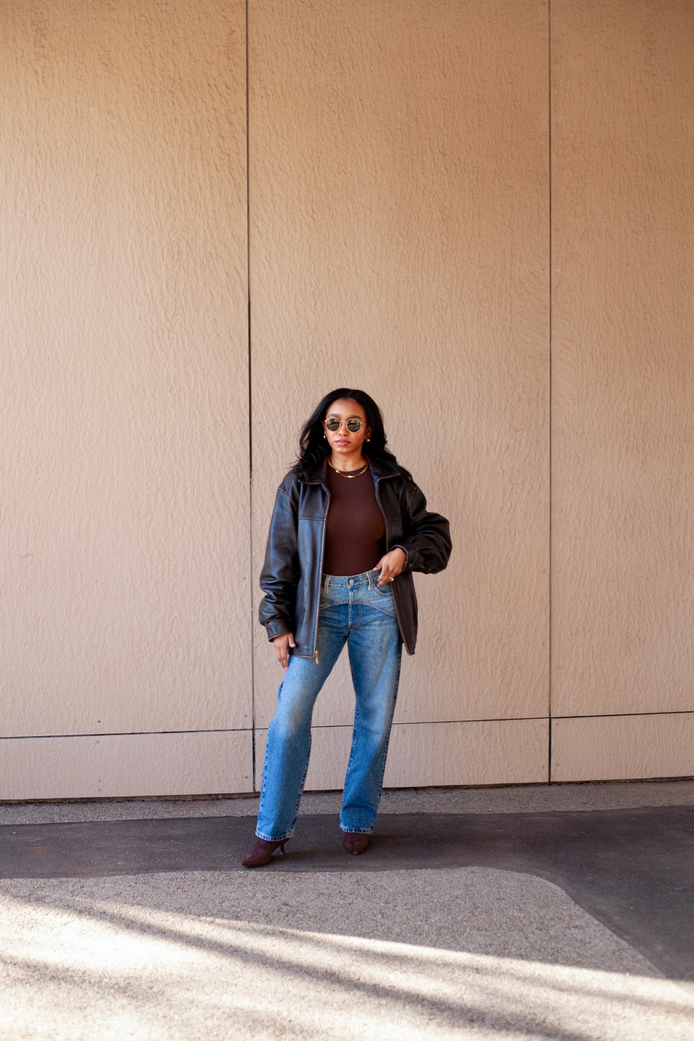 size 27 in jeans. I sized up!

#LTKFindsUnder100 #LTKSpringSale #LTKStyleTip