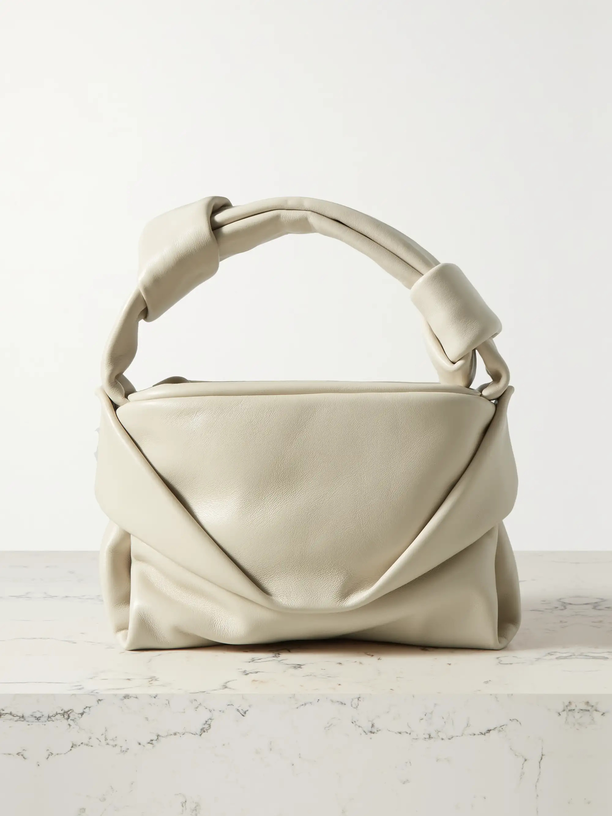 Cream Kiss gathered leather shoulder bag | STAUD | NET-A-PORTER | NET-A-PORTER (US)