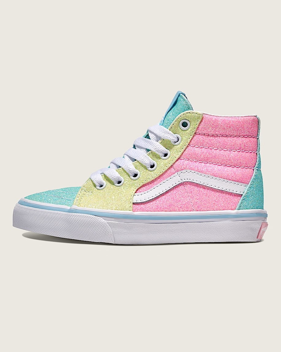 The cutest VANS kid shoes 🩷

#LTKFamily #LTKKids #LTKShoeCrush