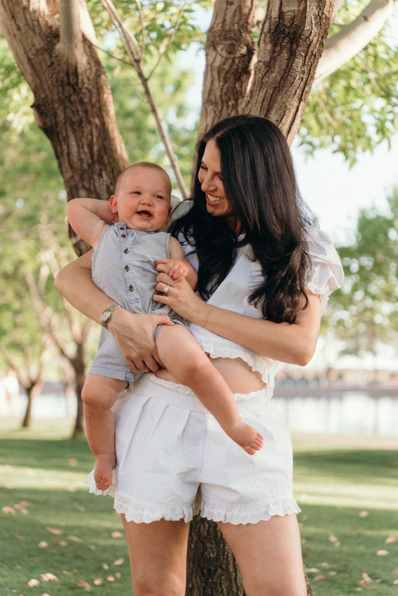25 weeks pregnant with my almost one year old 🥹🥹🥹 loved this spring/ summer lane 201 fit for maternity photos! 

Sizes: wore a size small top and sized up to a medium for the bottoms 


Easter outfit, spring outfit, summer outfit 

#LTKBump #LTKmomlife #LTKootd