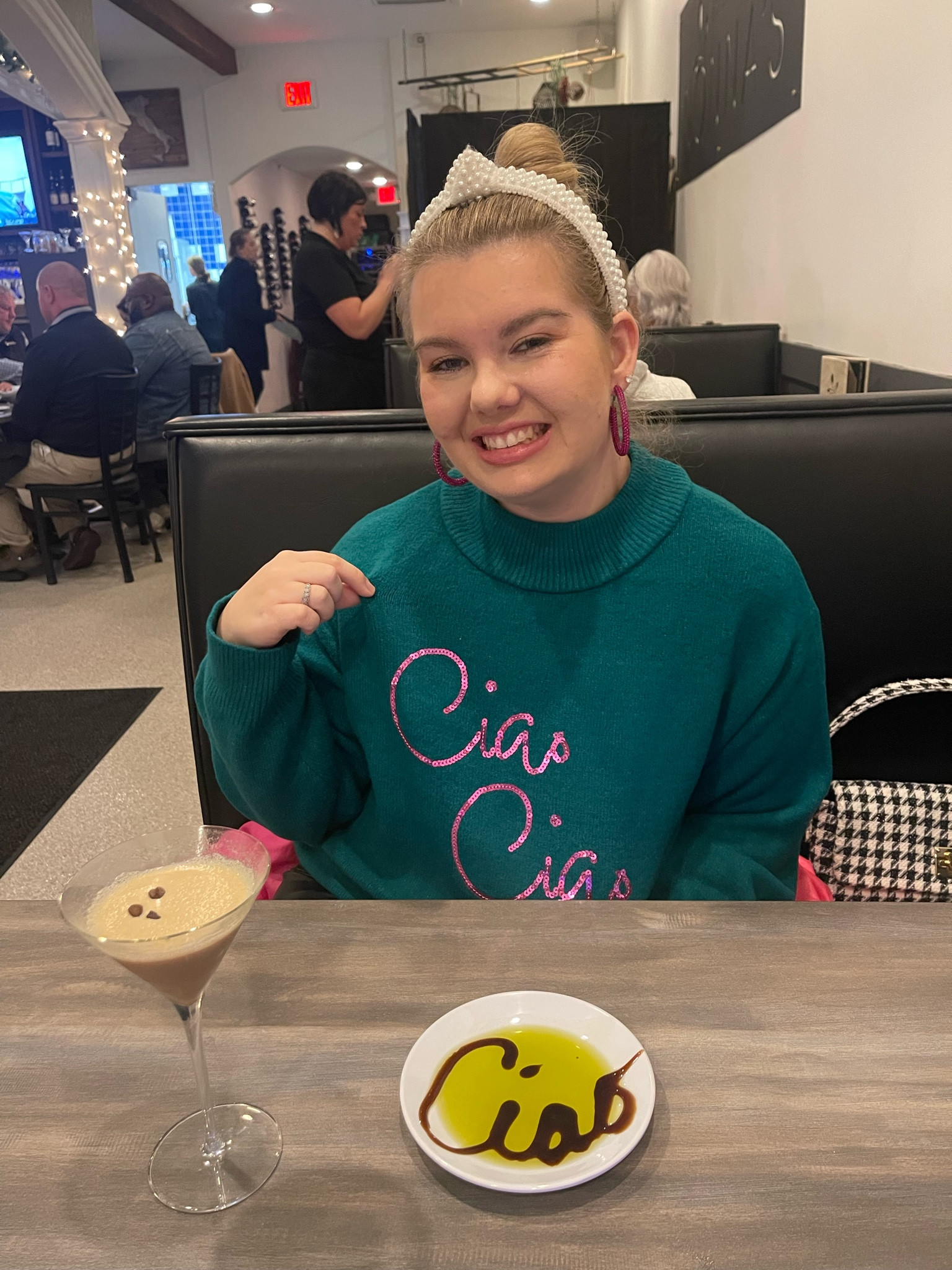 Cutest sweater and super affordable!✨

#LTKmidsize #LTKstyletip #LTKfindsunder100