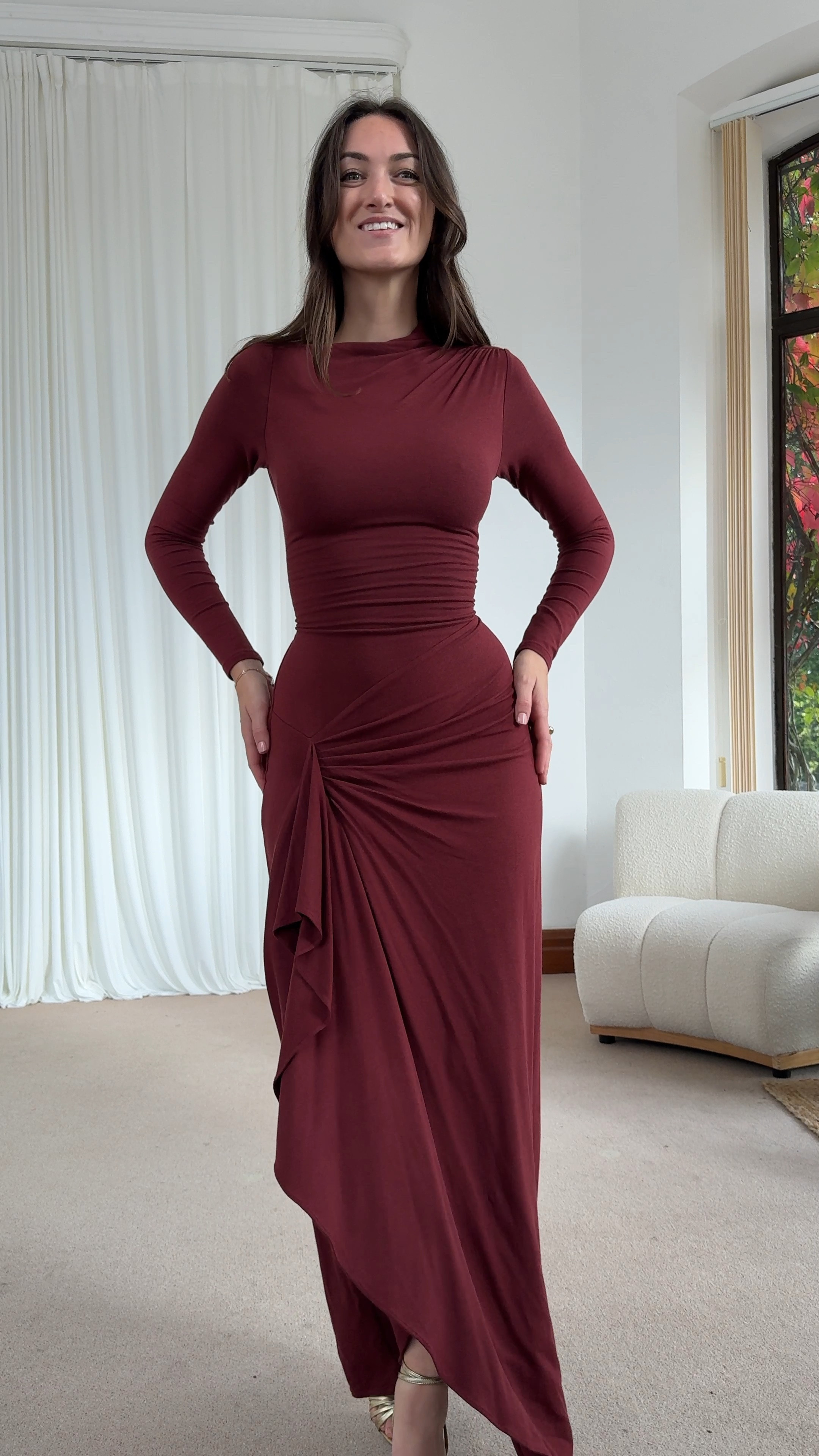 The Venus Dress in this gorgeous Earth Red shade 😍