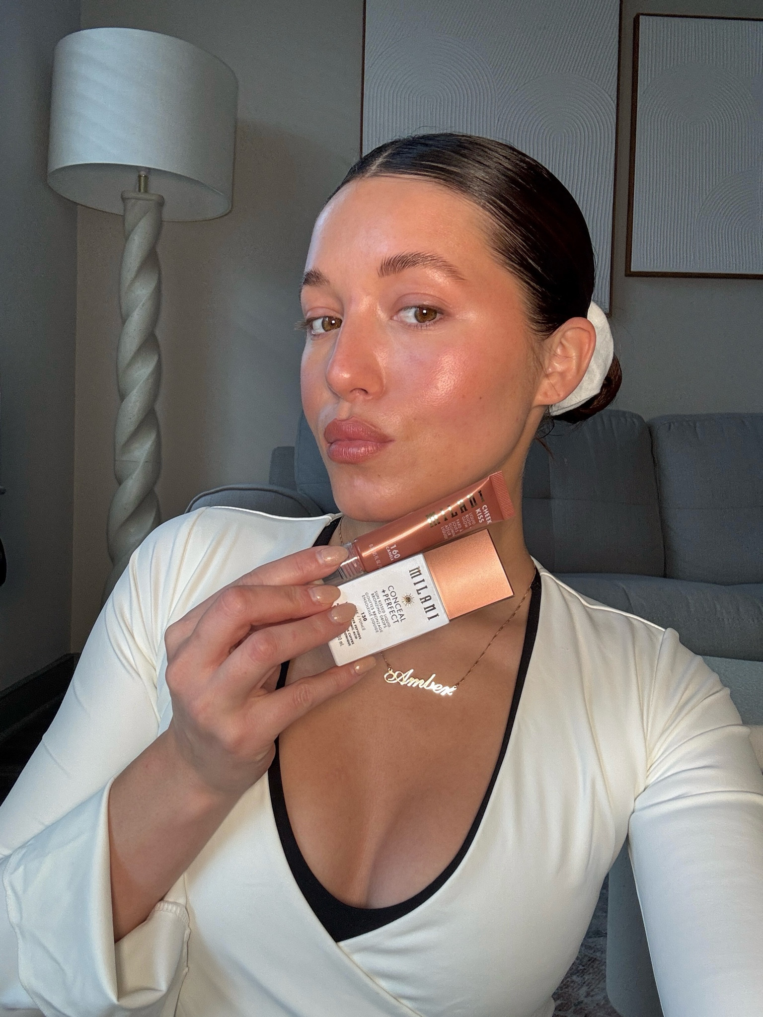 #ad fav products to feel put together during a workout🫶 @target @milanicosmetics
#GRWMilani #milanicosmetics #TargetPartner #target #glowymakeup #everydaymakeup 

#LTKBeauty #LTKFindsUnder50 #LTKSeasonal