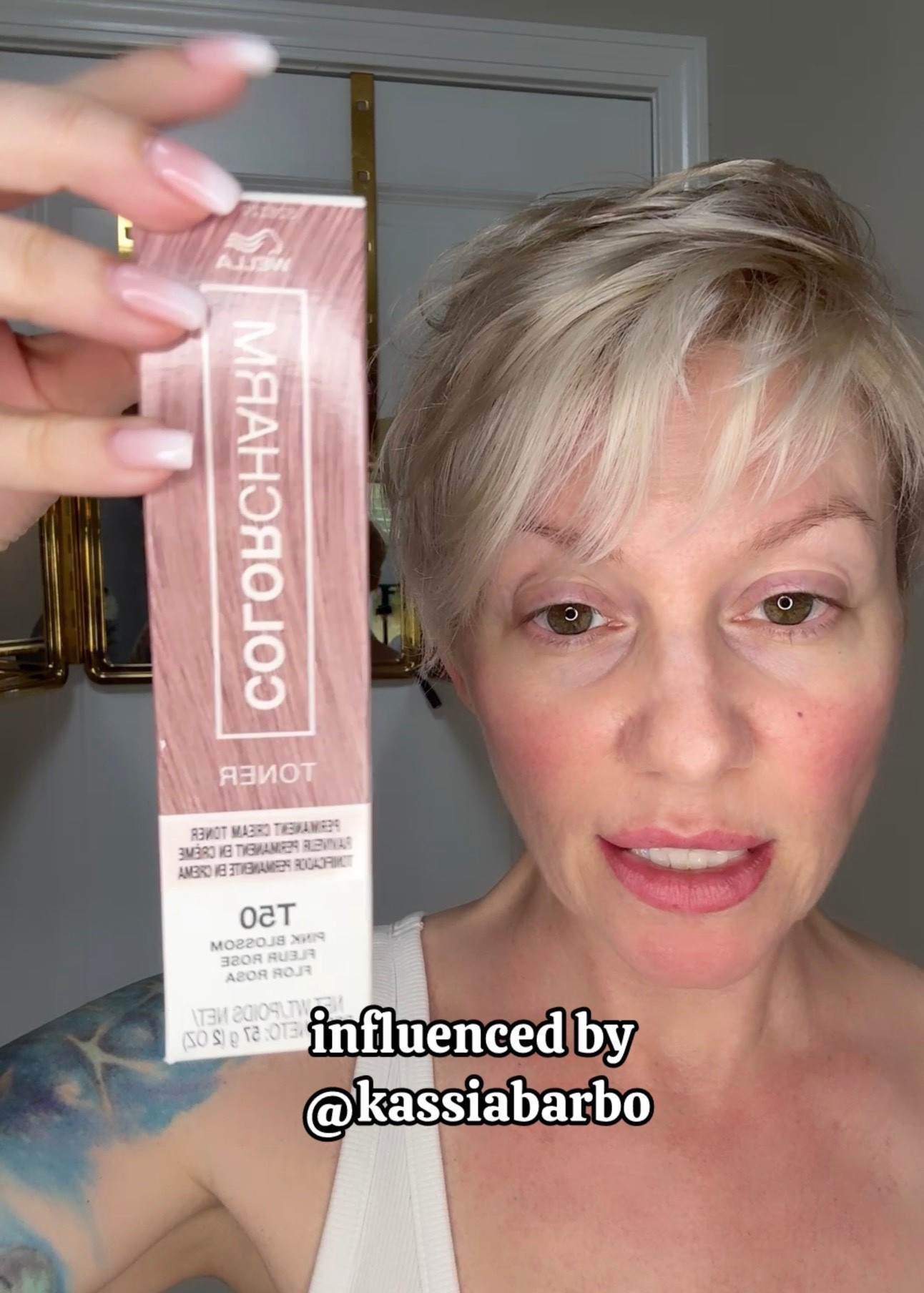 Rose gold shadow root

#LTKBeauty #LTKOver40 #LTKgrwm