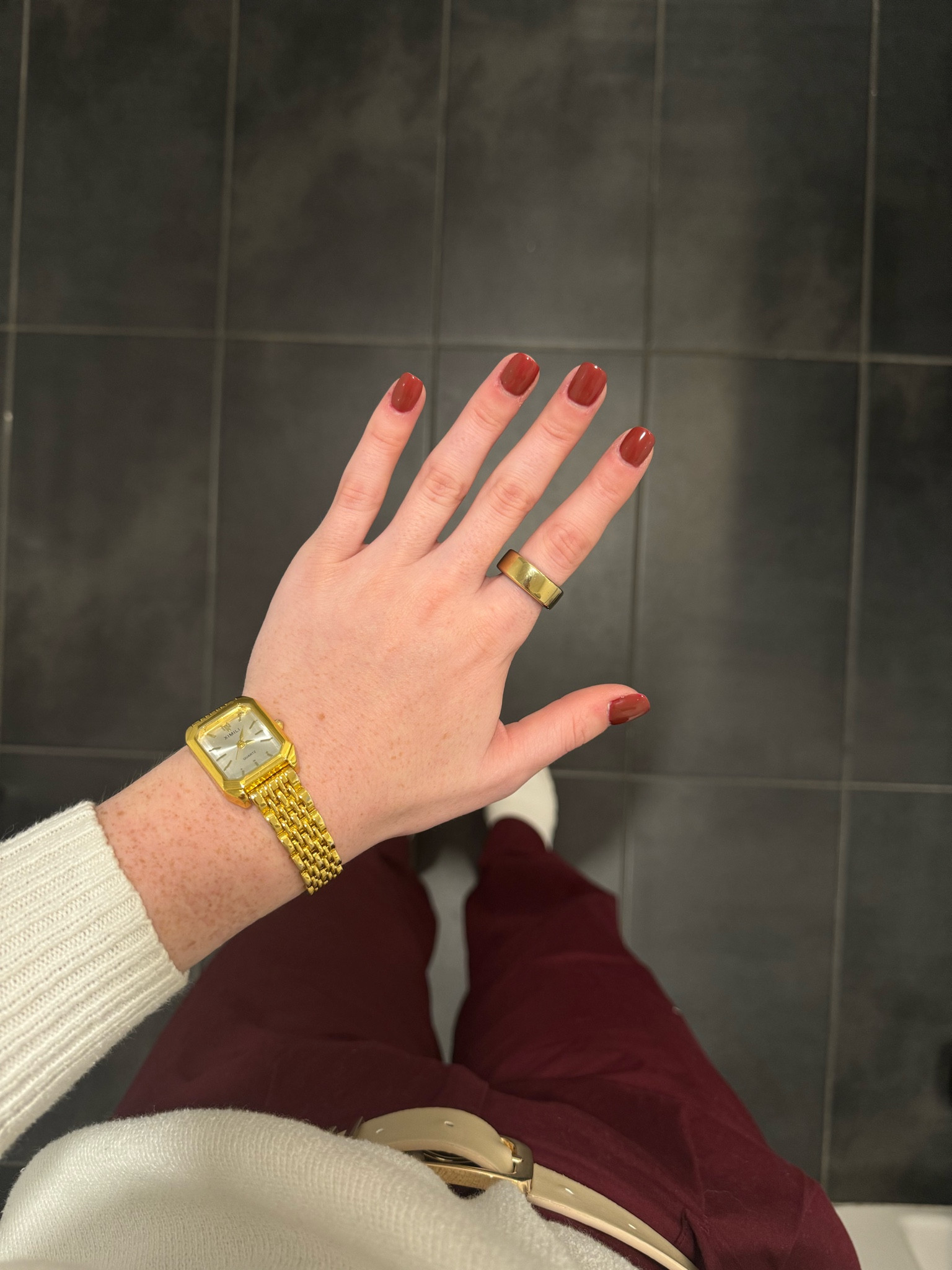 Gel nails done at home! My version of the DND Cherry Mocha this year 🤍 and wearing my Oura ring of course!



#LTKStyleTip #LTKCyberWeek #LTKBeauty